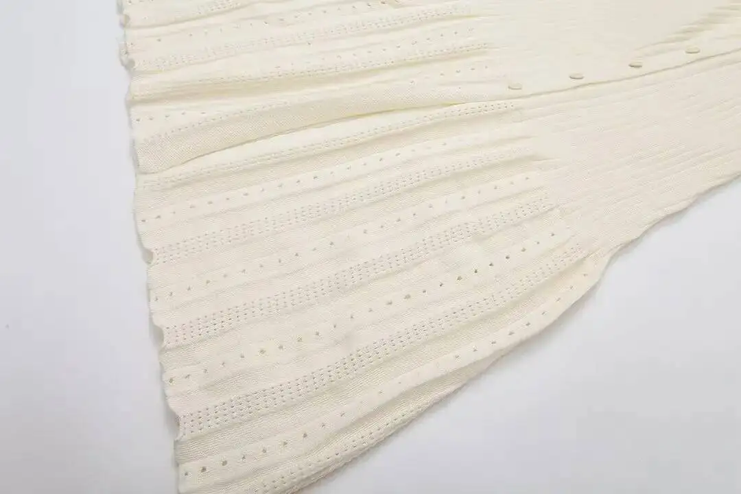 Elegant Knit Dress For Women White Slim O-neck Single Breasted Short Sleeve Long Dresses Female Spring Fashion Lady Robe T88X