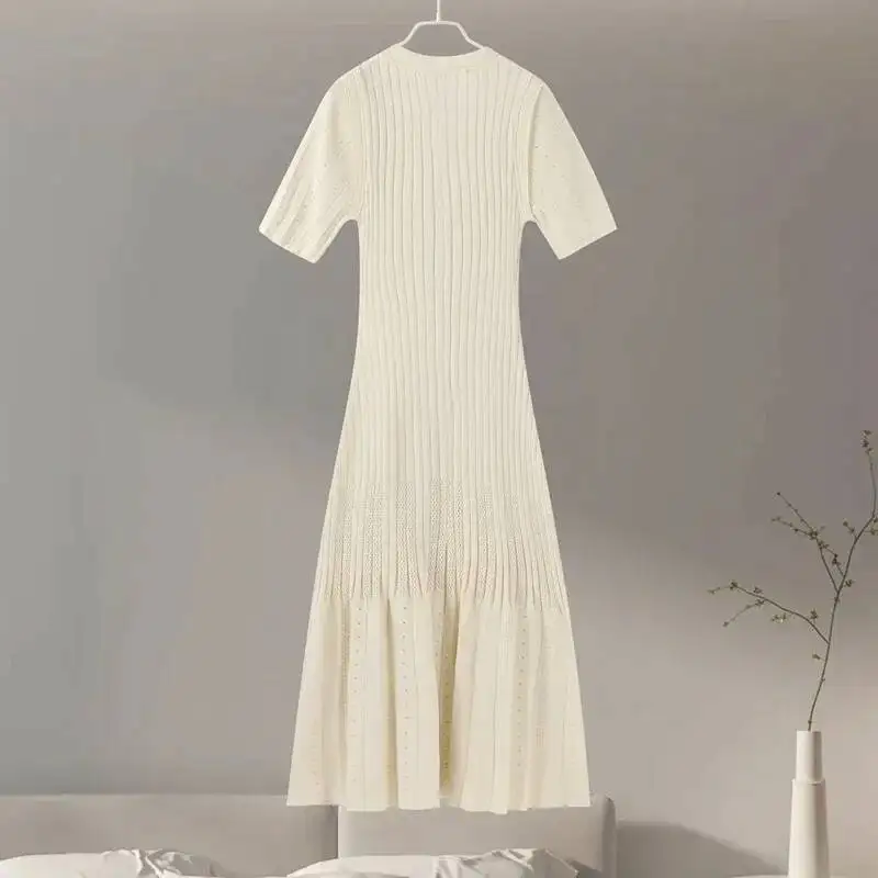 Elegant Knit Dress For Women White Slim O-neck Single Breasted Short Sleeve Long Dresses Female Spring Fashion Lady Robe T88X