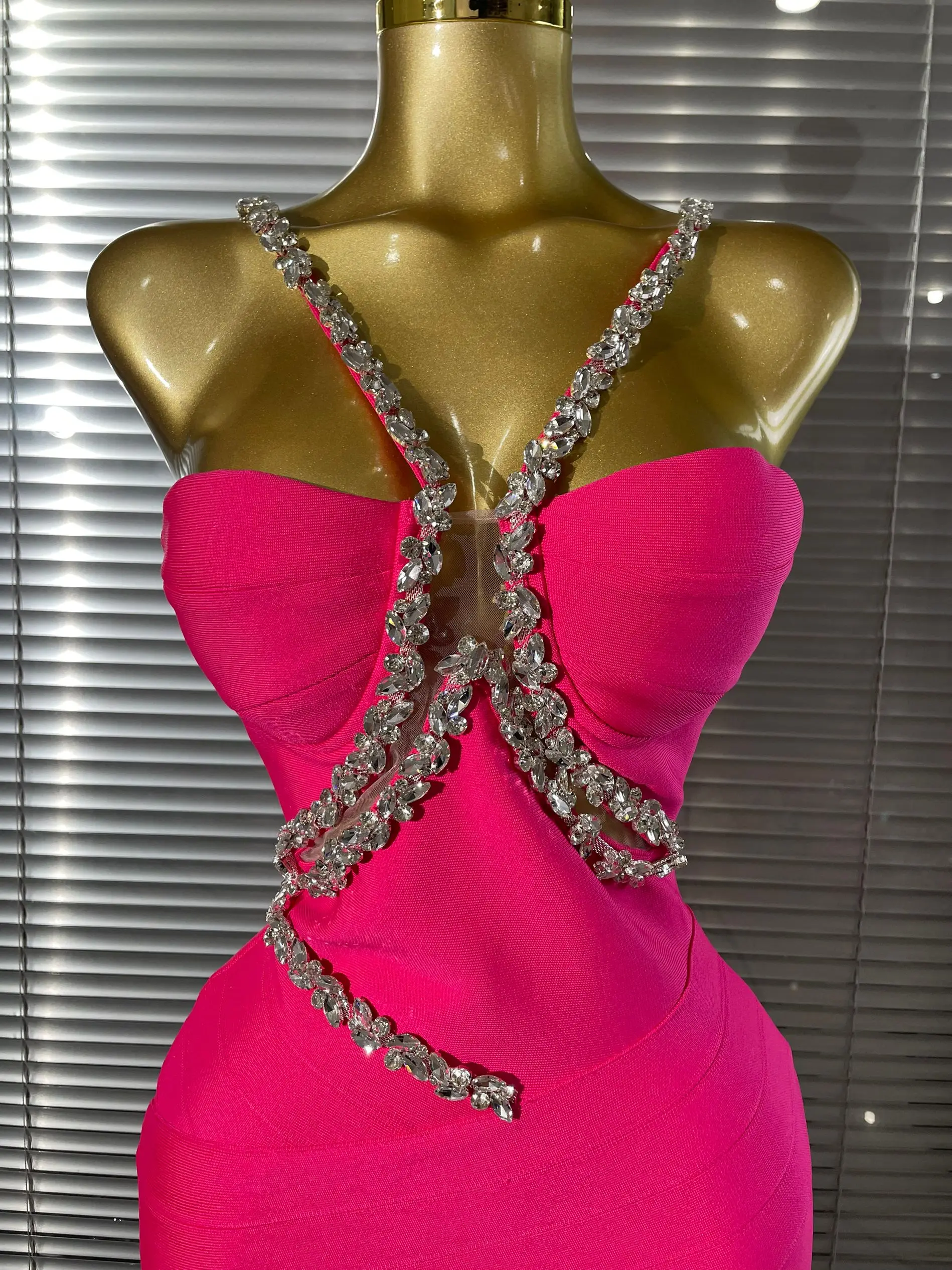 Women Sexy Sleeveless Luxury Rhinestone Maxi Long Bodycon Bandage Dressed Birthday Party Elegant Knitted Bodycon Clothing