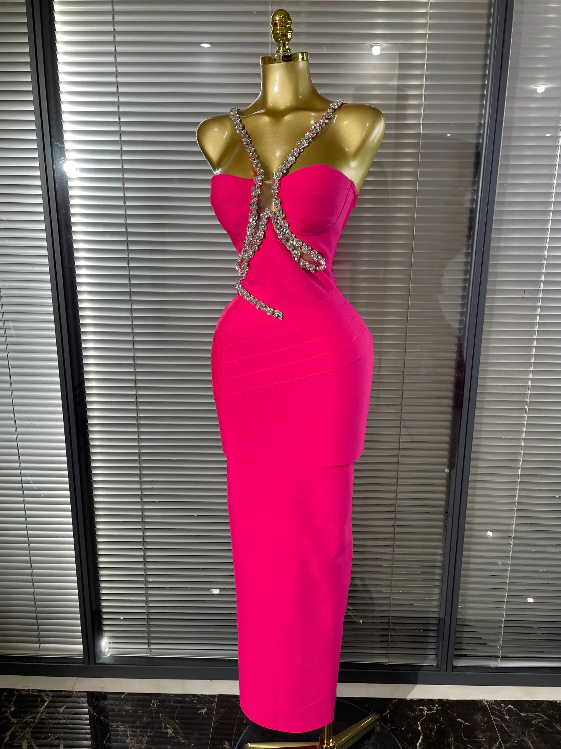 Women Sexy Sleeveless Luxury Rhinestone Maxi Long Bodycon Bandage Dressed Birthday Party Elegant Knitted Bodycon Clothing