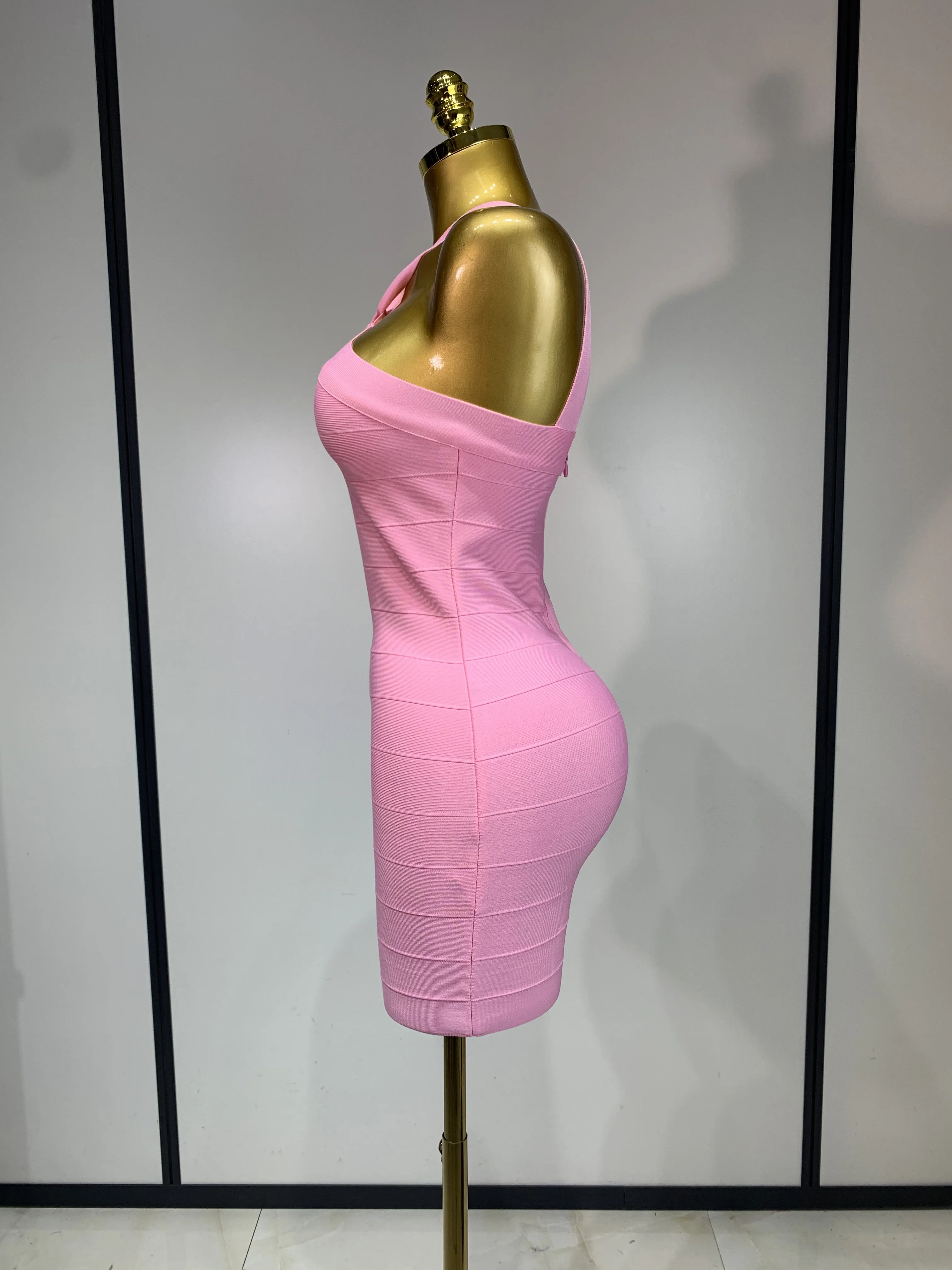 Women Sexy Backless Pink Bodycon Mini Bandage Dresses Elegant Evening Party Luxury Birthday Nightclub Cocktail Prom Gown