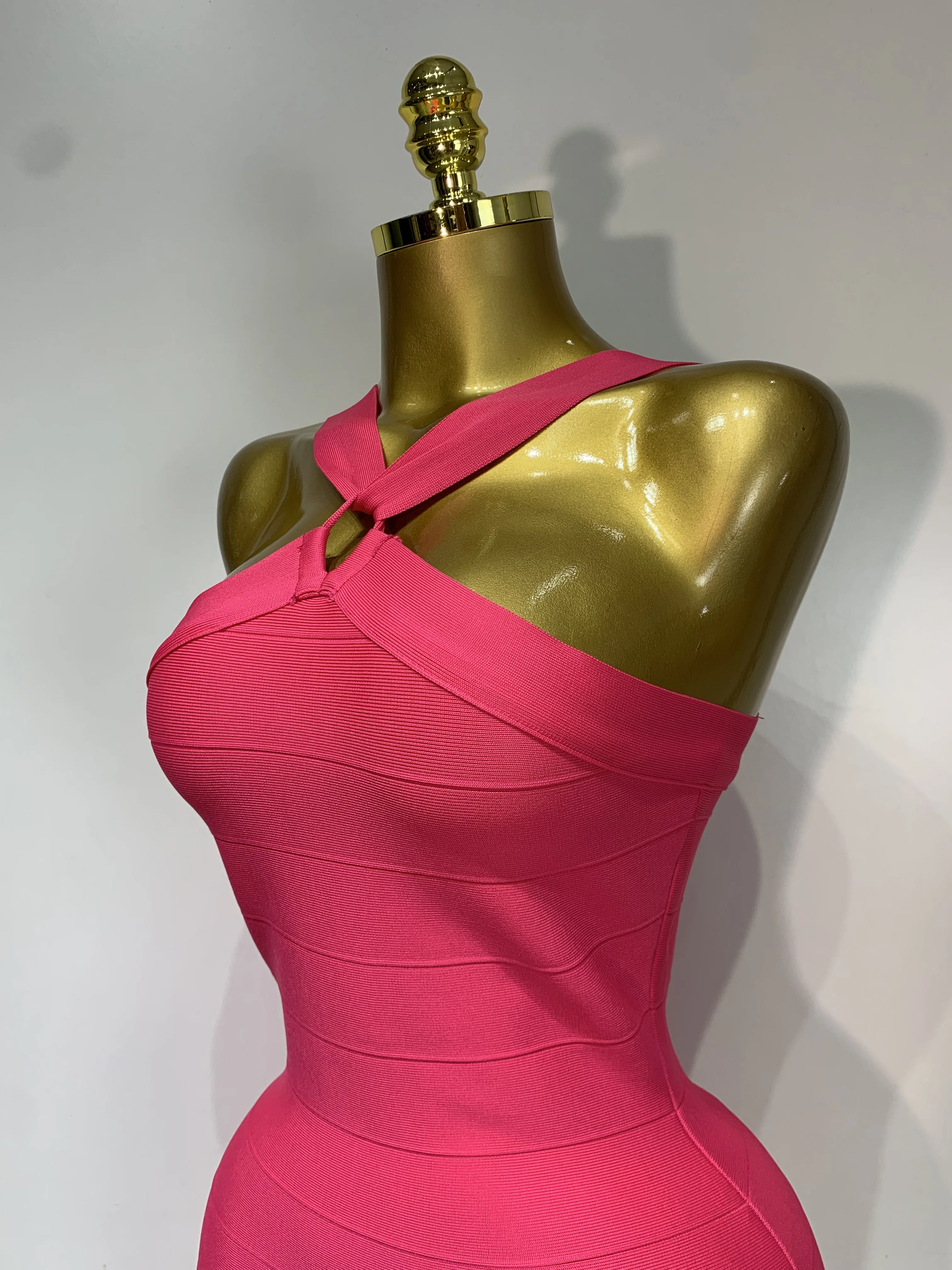 Women Sexy Backless Pink Bodycon Mini Bandage Dresses Elegant Evening Party Luxury Birthday Nightclub Cocktail Prom Gown