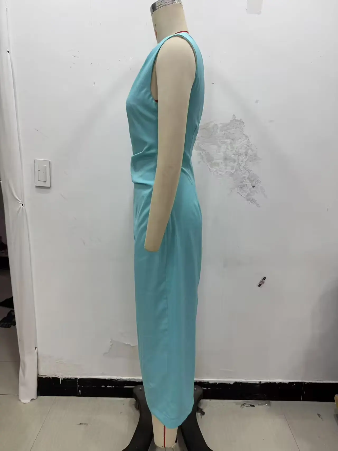 HH Woman's Summer Sexy Fashion Long Dress Solid Sleeveless Asymmetry Dresses Female Holiday Style Slit Slim Chic Dress