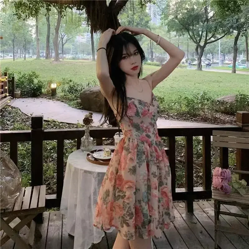Elegant High-waisted Slimming Floral Tank Dress For Women Spring Summer French Style Petite Mini Dress A- line Sleeveless