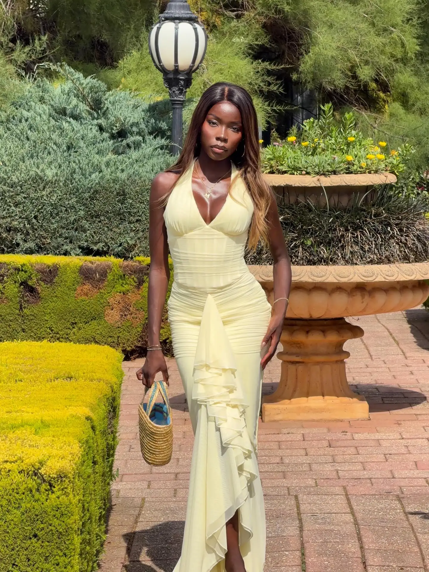 Yellow V Neck Halter Mermaid Maxi Dress Women's Sleeveless Ruffle Slit Long Dress 2026 Elegant Wedding Guest Evening Party Robes