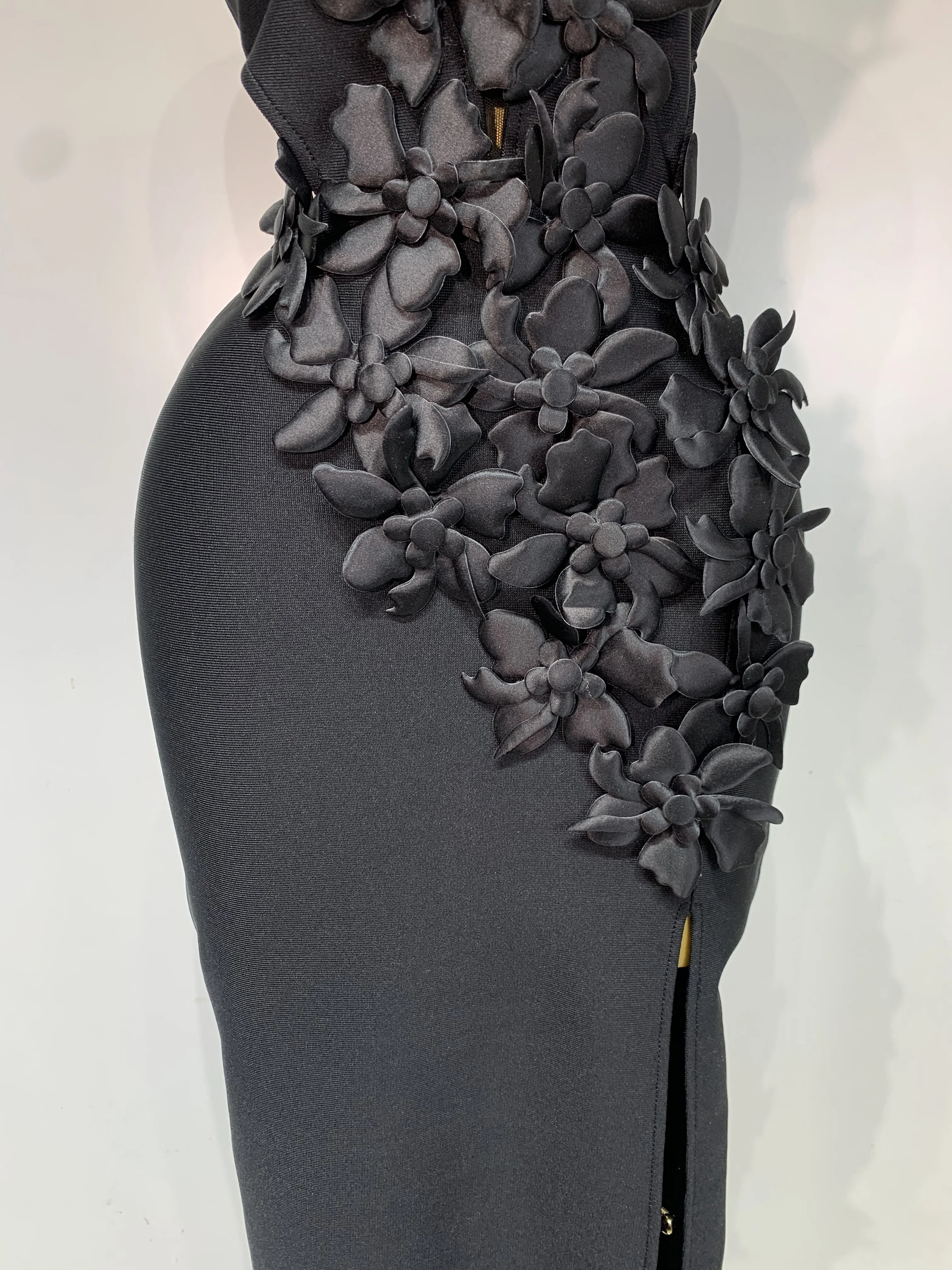 Women Sexy Sleeveless Flower Hollow Out Evening Party Bandage Dresses Red Knitted Bodycon Birthday Wedding Guest Clothing