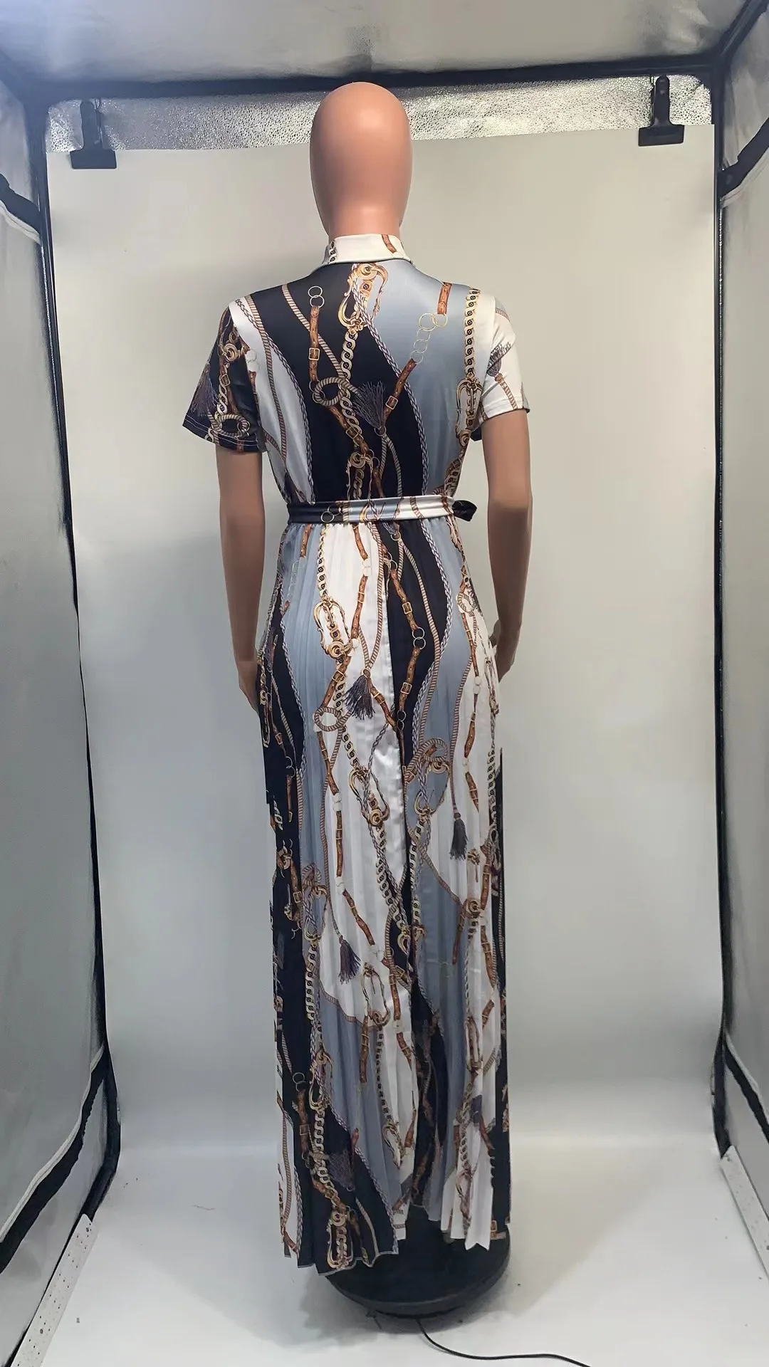 Fashionable and Elegant Print Pleated Long Dresses for Women Oversized Short-sleeved Ladies Temperament Maxi Dress Evening Gowns