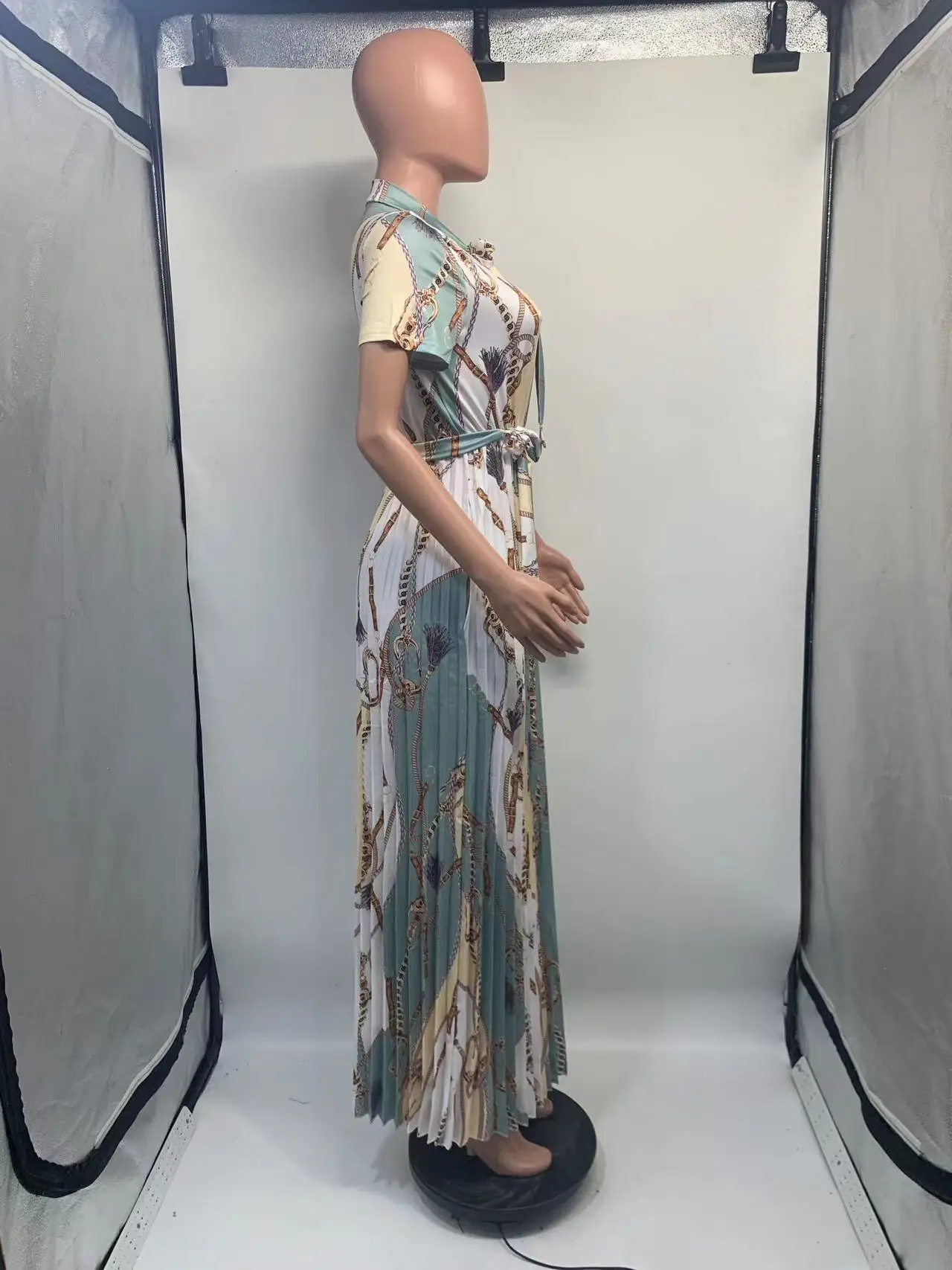 Fashionable and Elegant Print Pleated Long Dresses for Women Oversized Short-sleeved Ladies Temperament Maxi Dress Evening Gowns