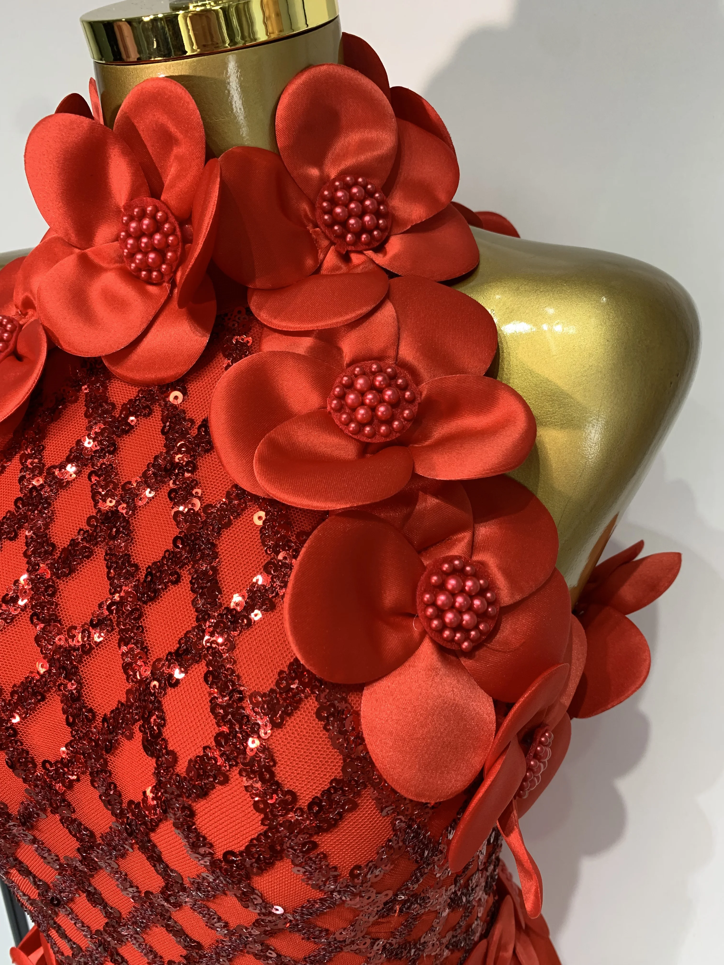 Women Sexy Sleeveless Flower Beading Bodycon Bandage Dresses 2026 Celebrity Elegant Cocktail Luxury Birthfay Evening Party Dress