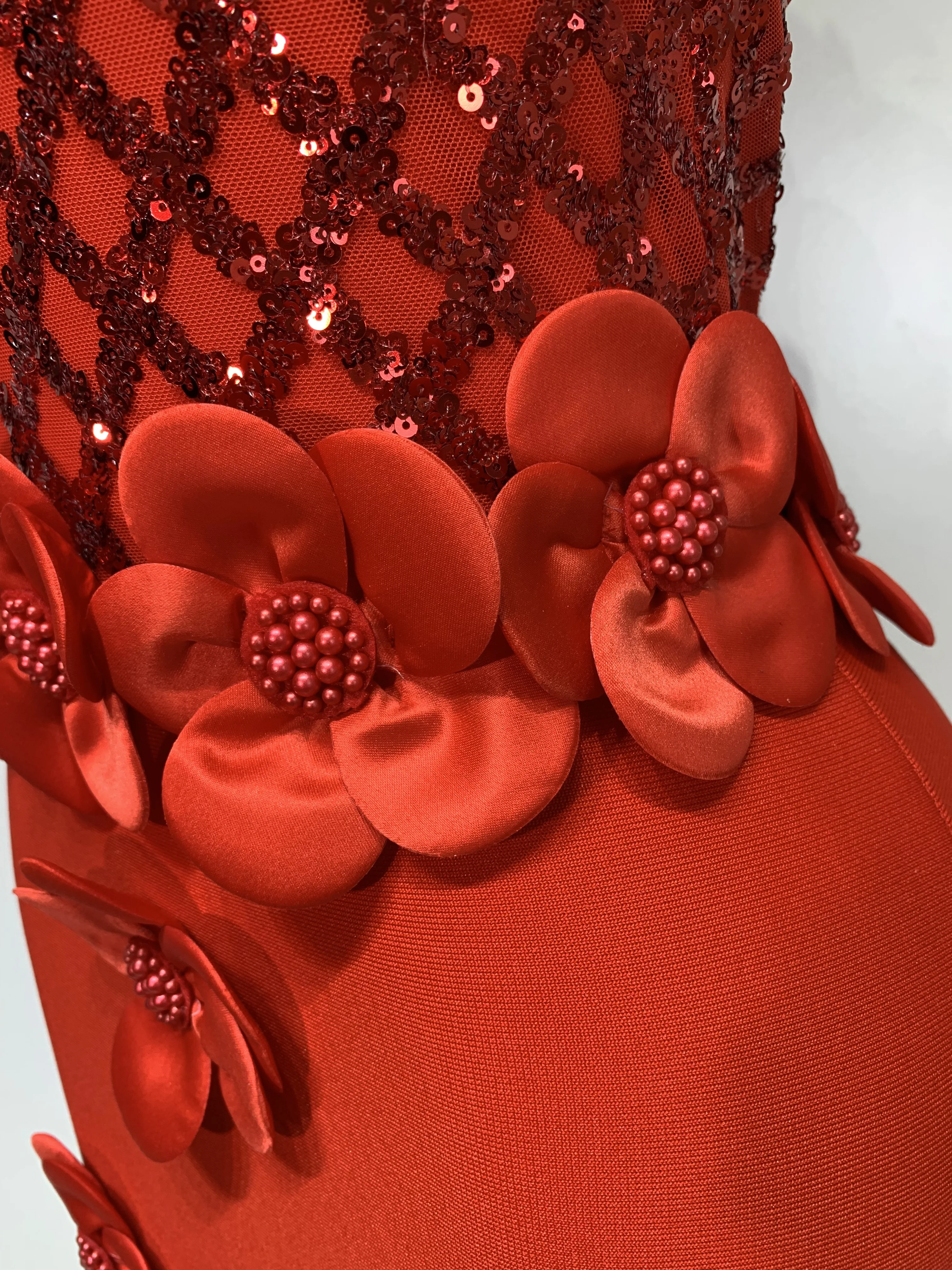 Women Sexy Sleeveless Flower Beading Bodycon Bandage Dresses 2026 Celebrity Elegant Cocktail Luxury Birthfay Evening Party Dress