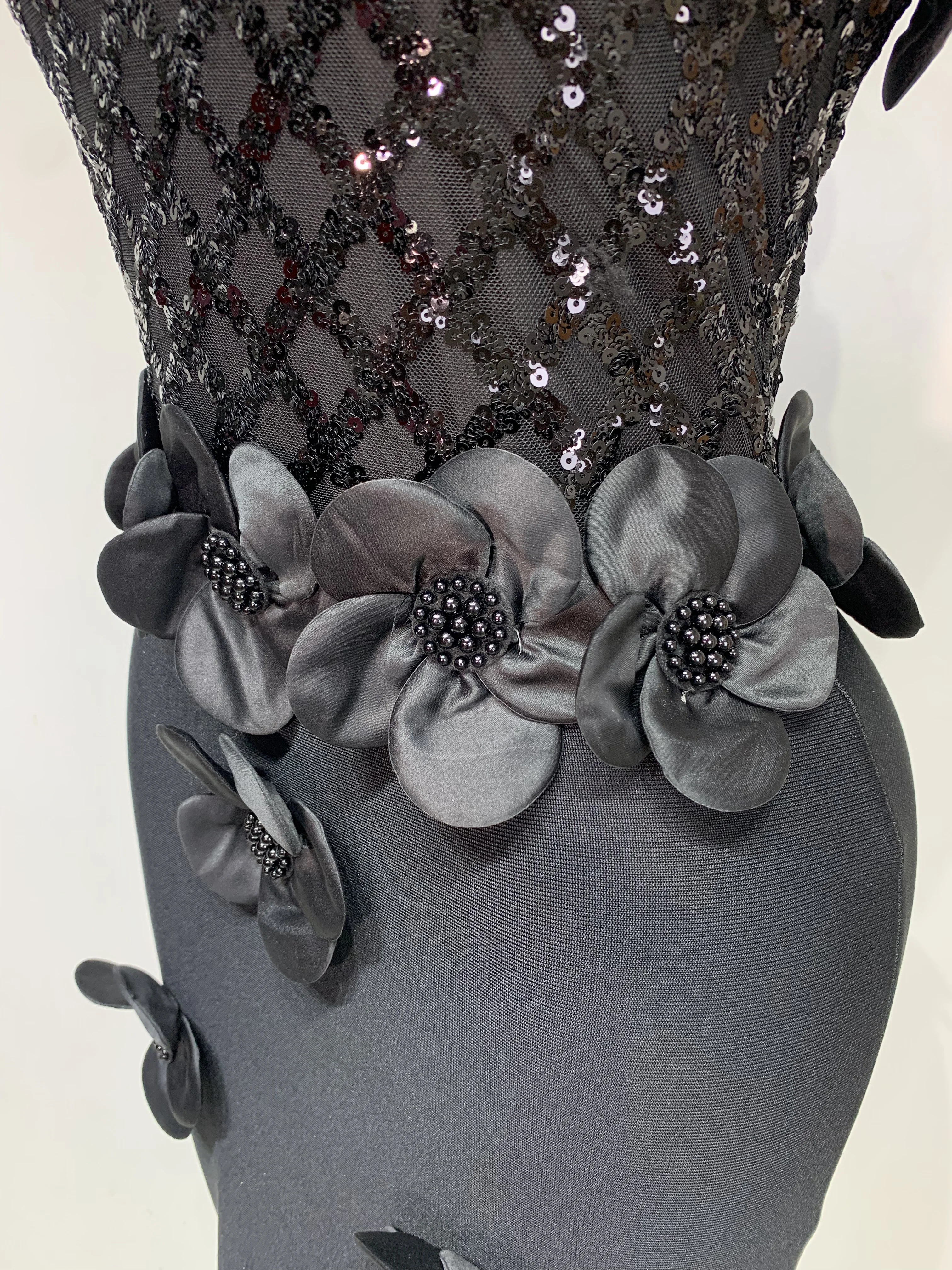 Women Sexy Sleeveless Flower Beading Bodycon Bandage Dresses 2026 Celebrity Elegant Cocktail Luxury Birthfay Evening Party Dress