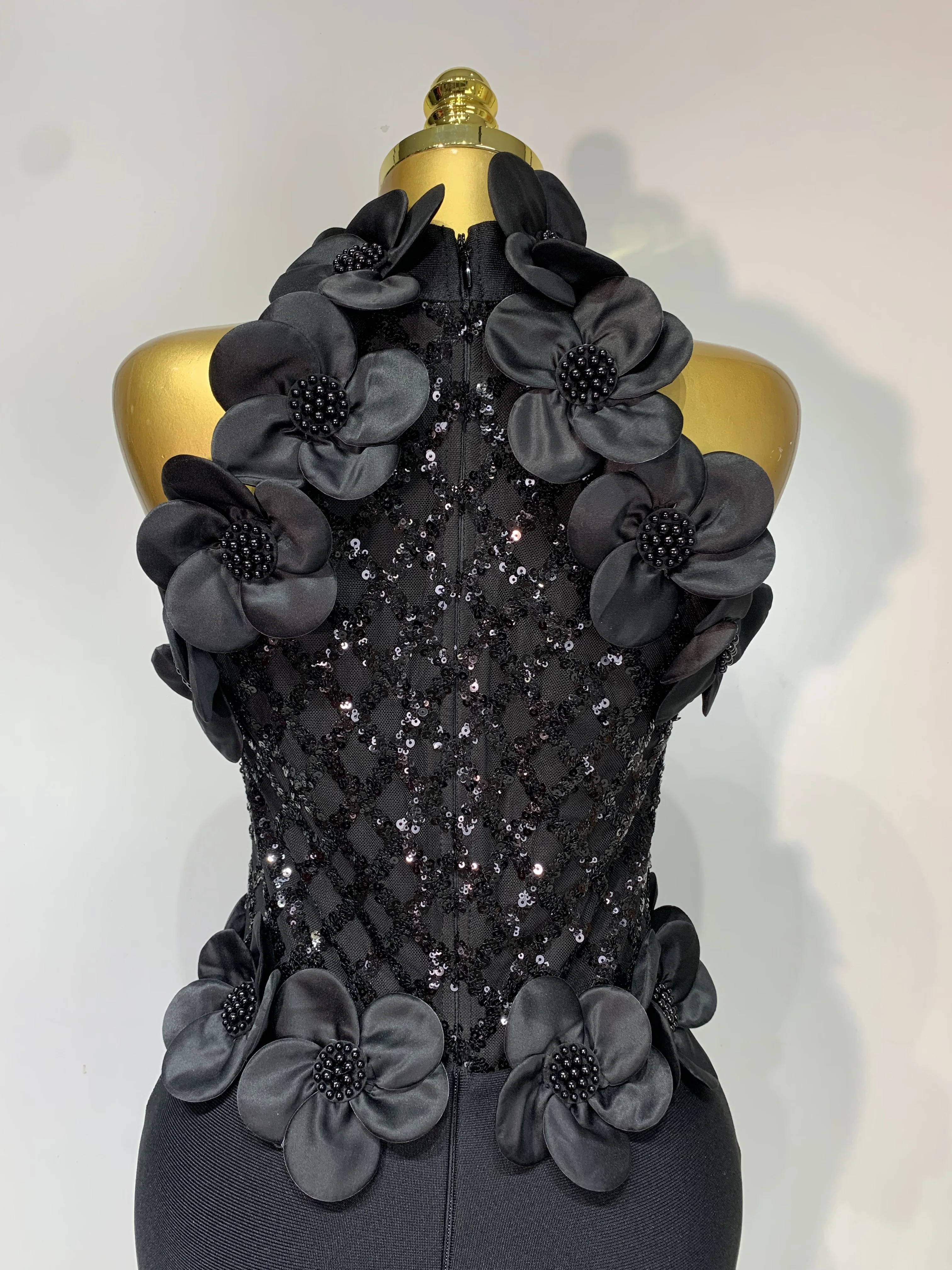 Women Sexy Sleeveless Flower Beading Bodycon Bandage Dresses 2026 Celebrity Elegant Cocktail Luxury Birthfay Evening Party Dress