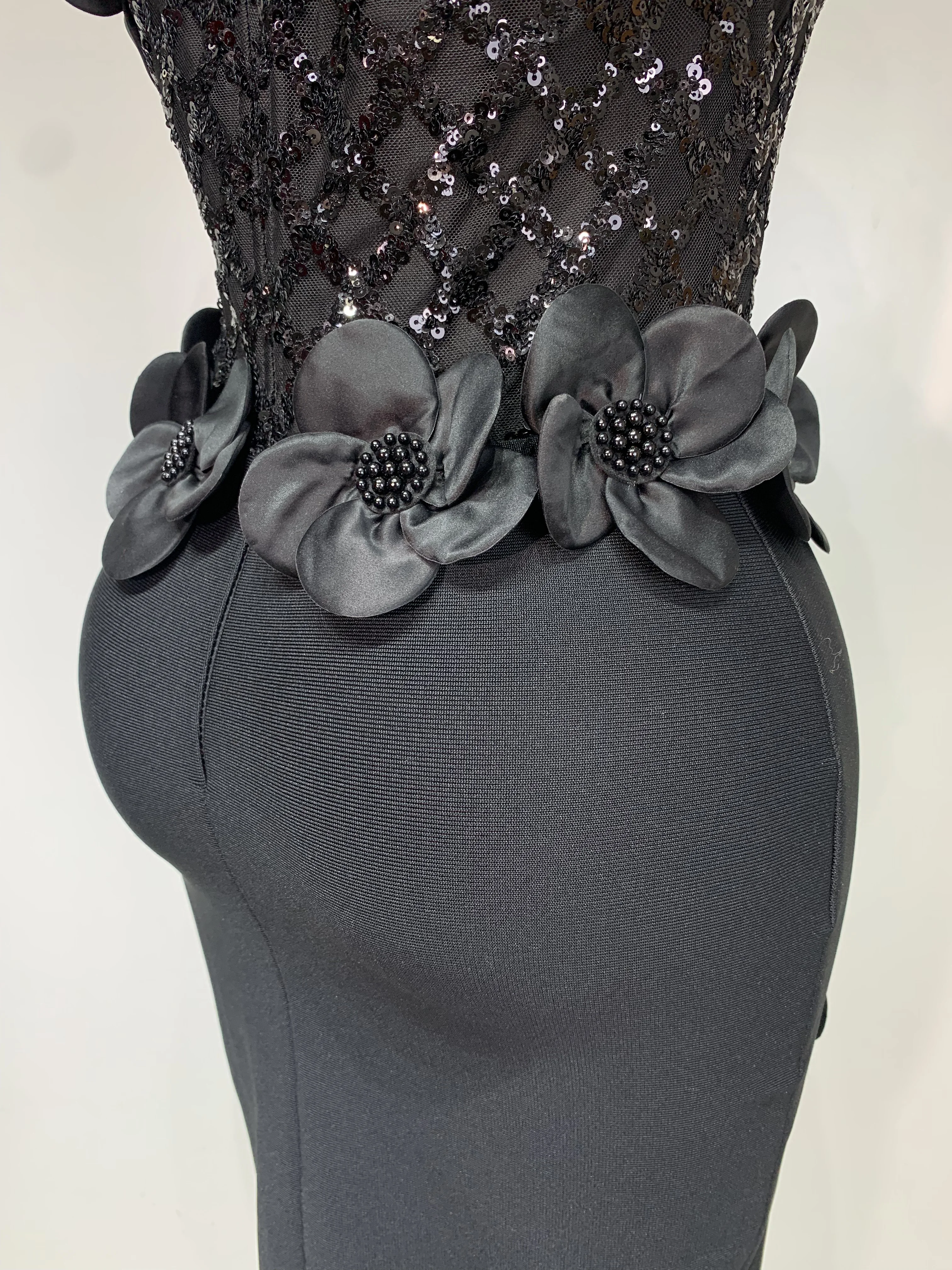 Women Sexy Sleeveless Flower Beading Bodycon Bandage Dresses 2026 Celebrity Elegant Cocktail Luxury Birthfay Evening Party Dress