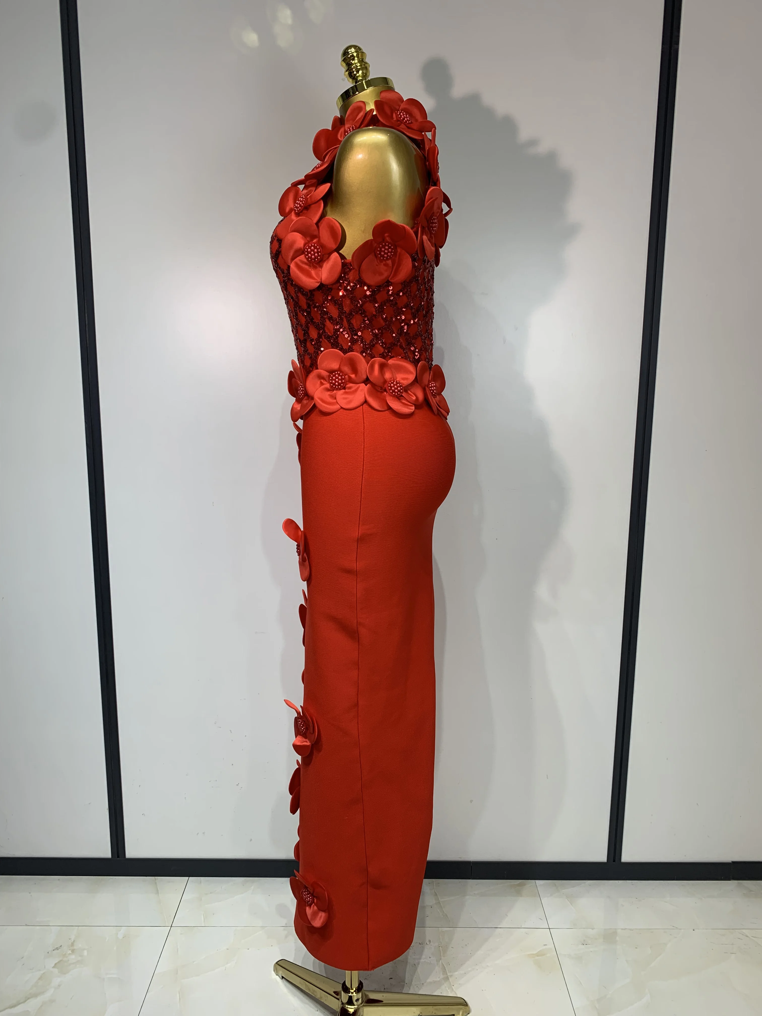 Women Sexy Sleeveless Flower Beading Bodycon Bandage Dresses 2026 Celebrity Elegant Cocktail Luxury Birthfay Evening Party Dress