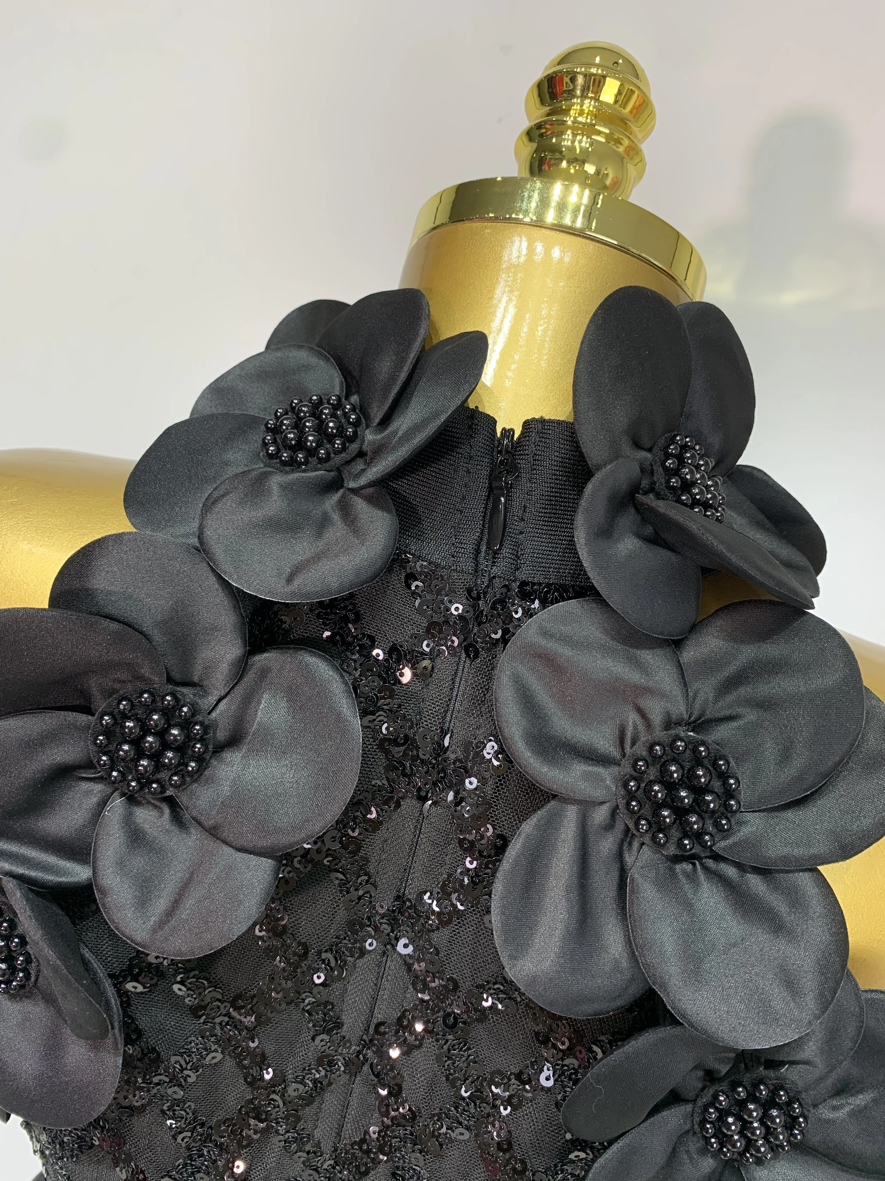 Women Sexy Sleeveless Flower Beading Bodycon Bandage Dresses 2026 Celebrity Elegant Cocktail Luxury Birthfay Evening Party Dress