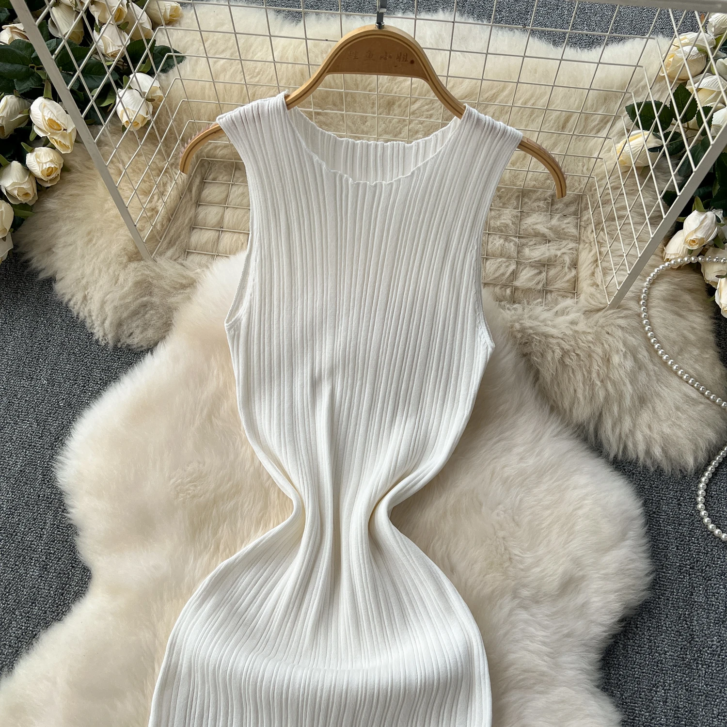 SINGREINY Women Sheath Long Dress O Neck Sleeveless Solid Pleated Knit Elastic Fashion Elegant Stiped Retro Sexy Bodycon Dress