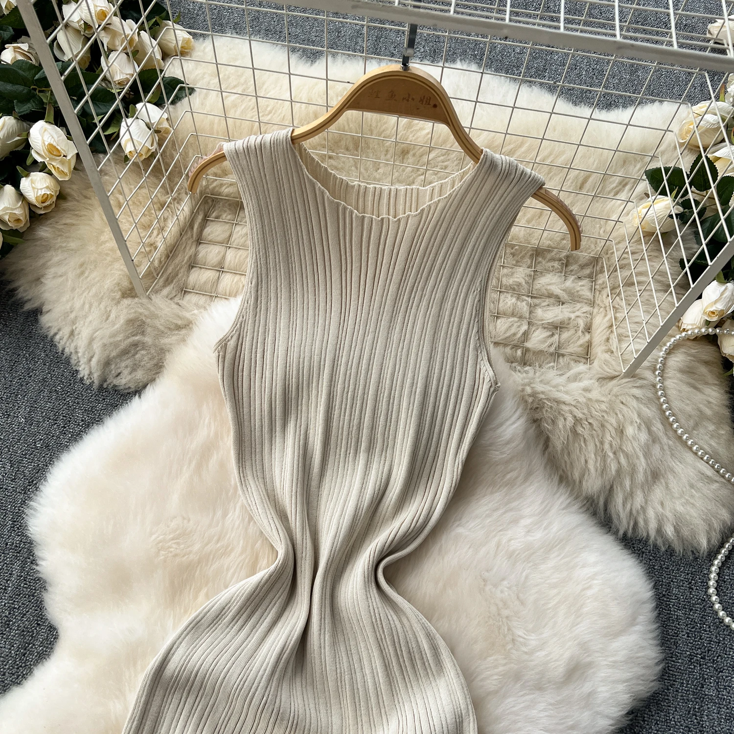 SINGREINY Women Sheath Long Dress O Neck Sleeveless Solid Pleated Knit Elastic Fashion Elegant Stiped Retro Sexy Bodycon Dress
