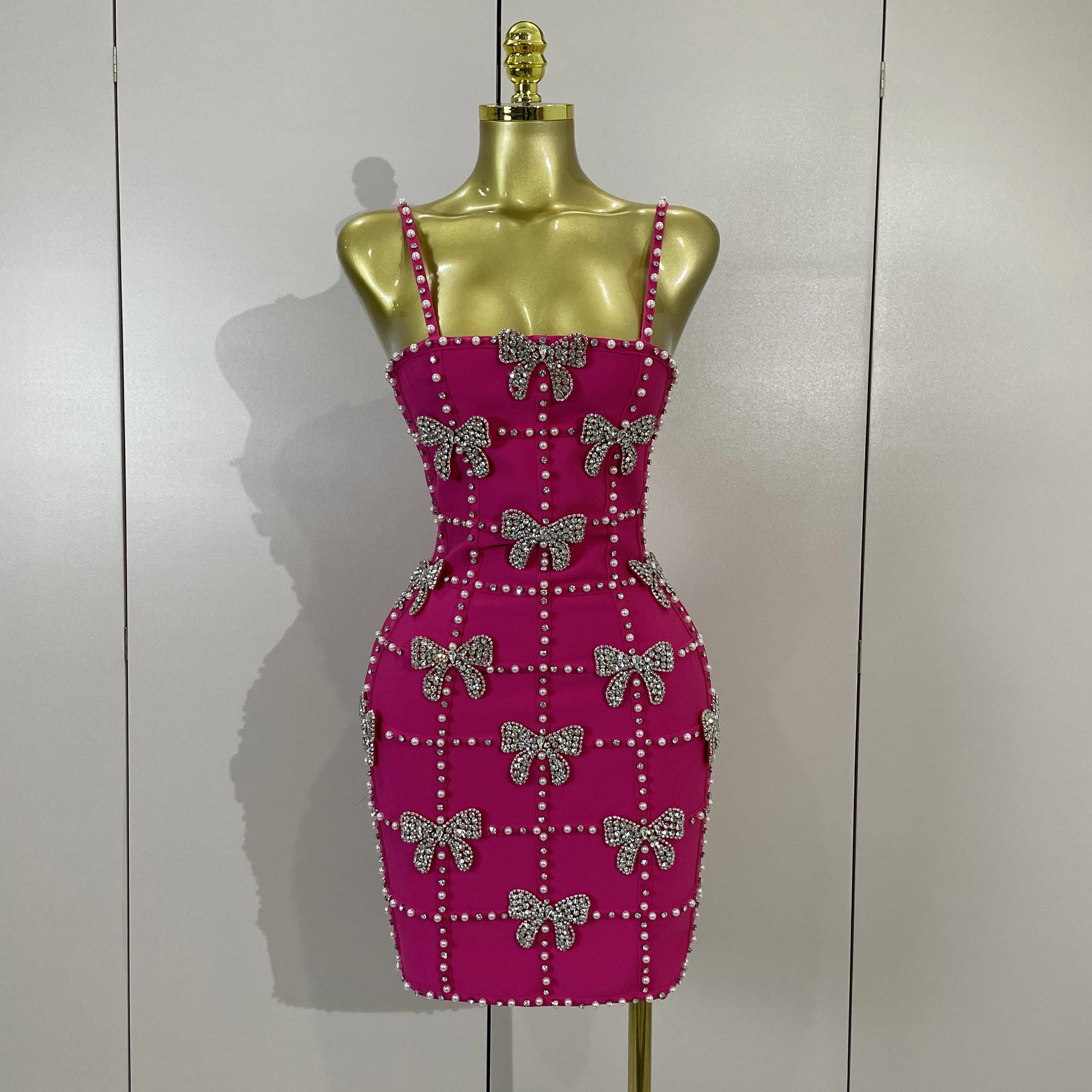 Women Elegant Luxury Bow Diamonds Pearl Club Evening Party Mini Knitted Dresses Sexy Spaghetti Strap Bodycon Bandage Dresses