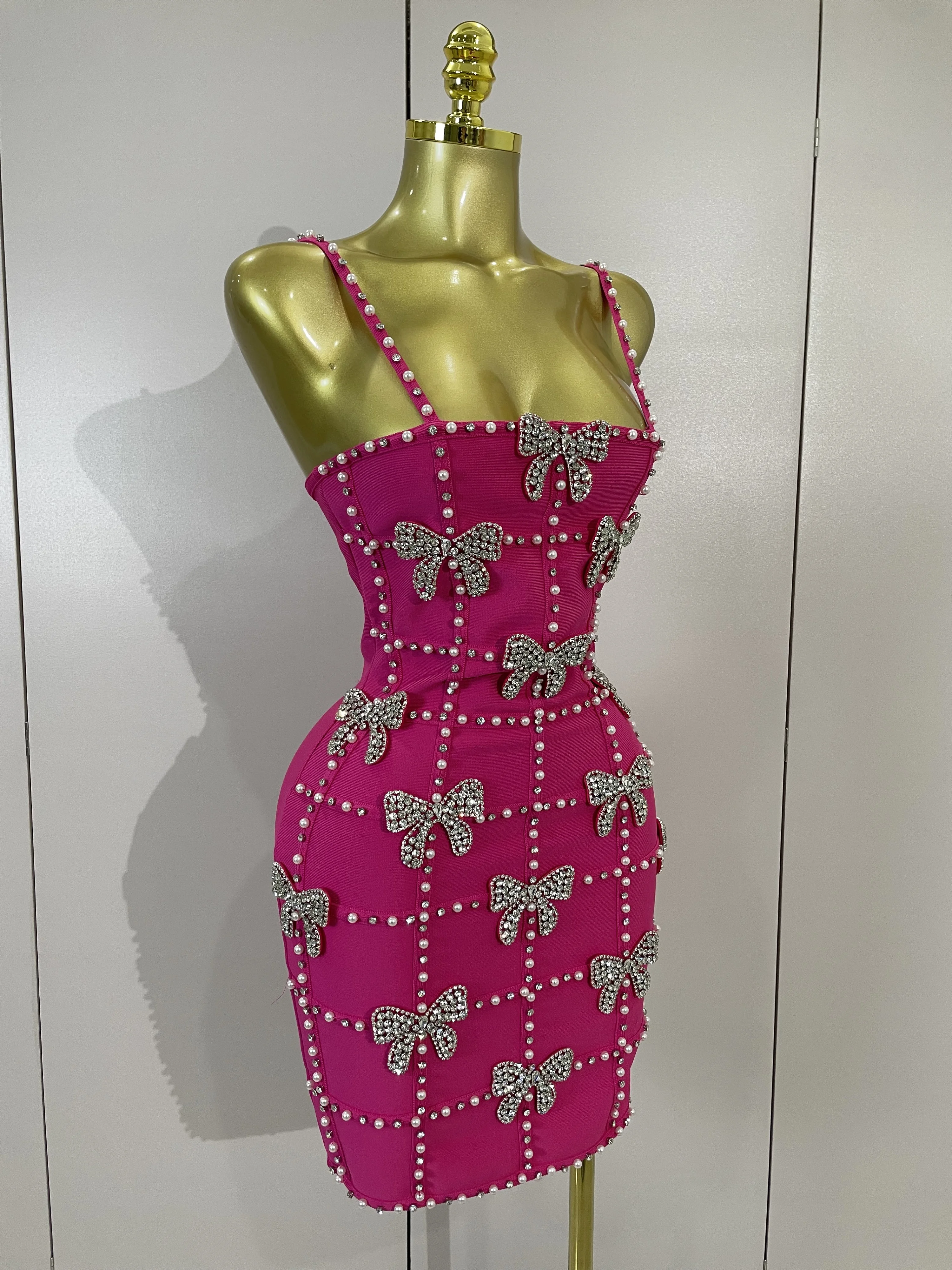Women Elegant Luxury Bow Diamonds Pearl Club Evening Party Mini Knitted Dresses Sexy Spaghetti Strap Bodycon Bandage Dresses