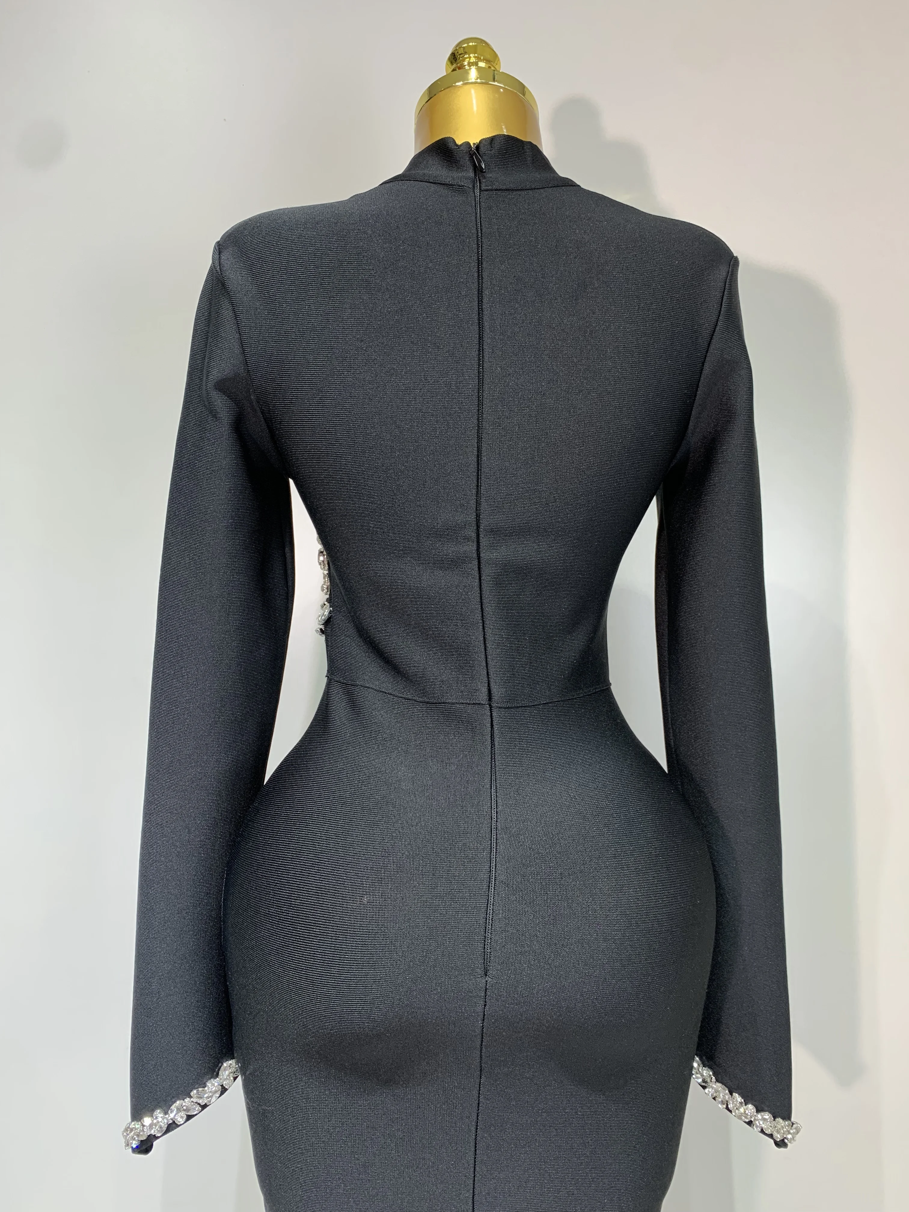 Women Sexy Long Sleeve Diamonds Maxi Long Bodycon Bandage Dress 2025 Celebrity Elegant Evening Party Luxury Birthday Dresses
