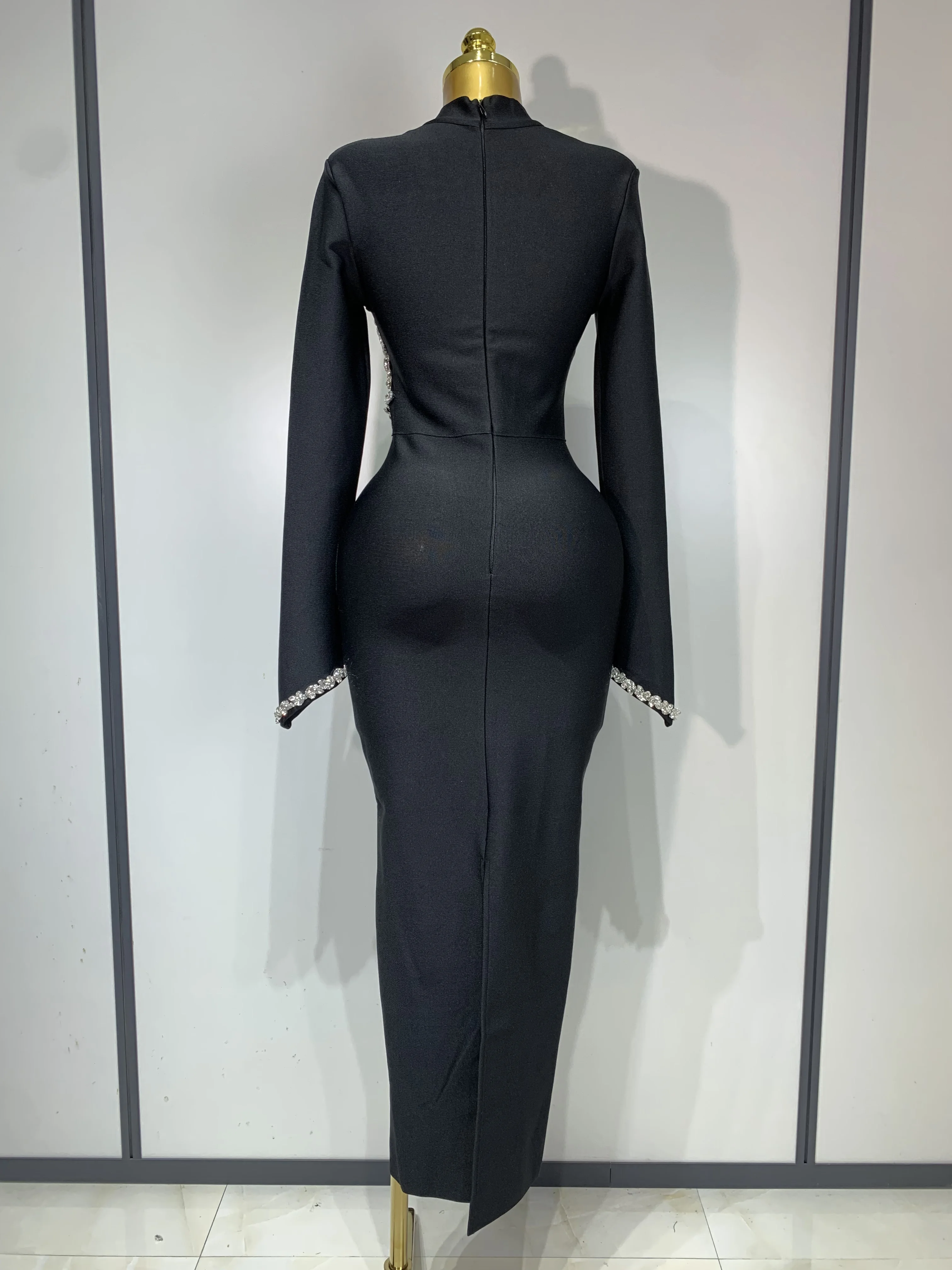 Women Sexy Long Sleeve Diamonds Maxi Long Bodycon Bandage Dress 2025 Celebrity Elegant Evening Party Luxury Birthday Dresses