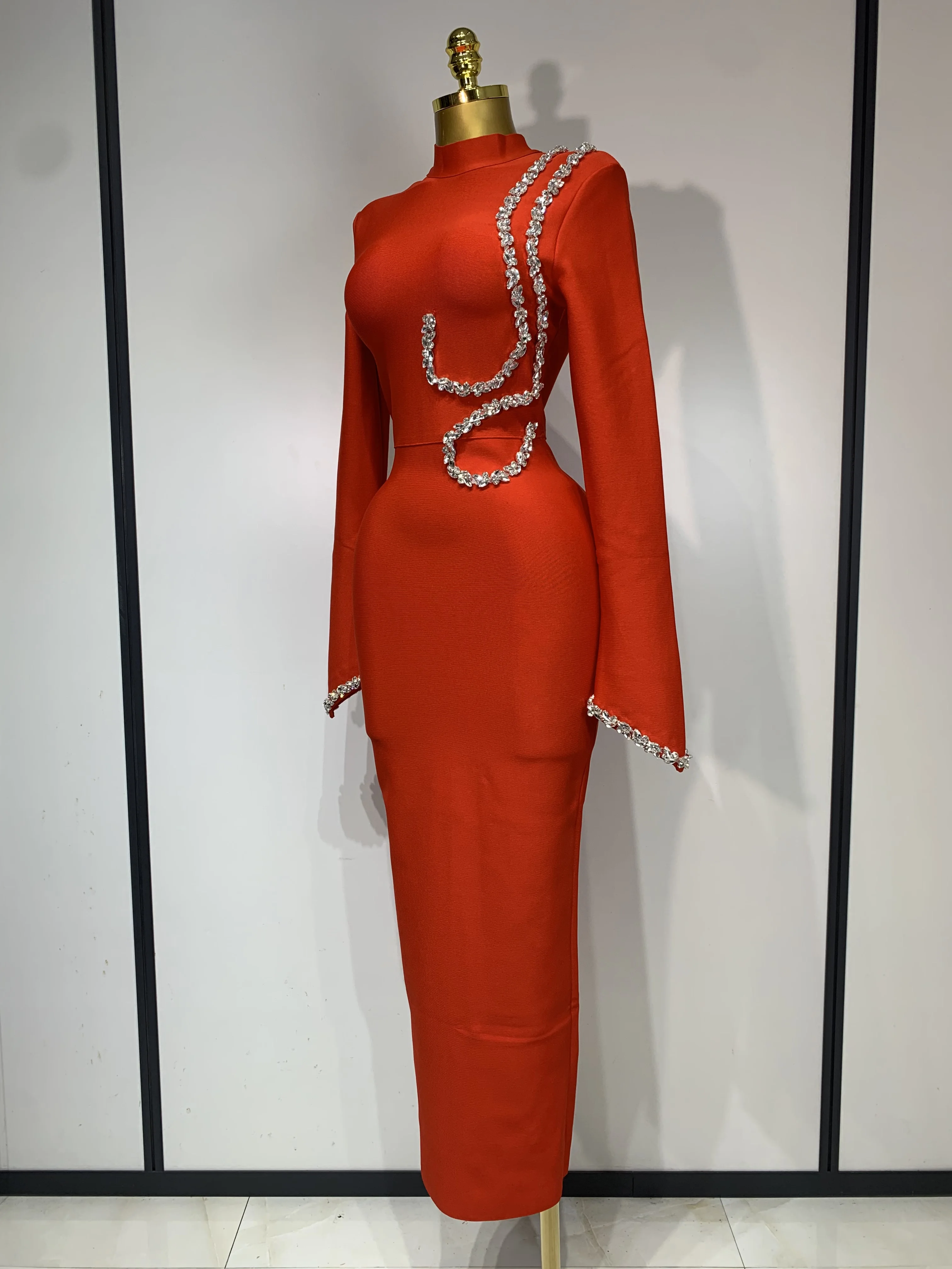 Women Sexy Long Sleeve Diamonds Maxi Long Bodycon Bandage Dress 2025 Celebrity Elegant Evening Party Luxury Birthday Dresses