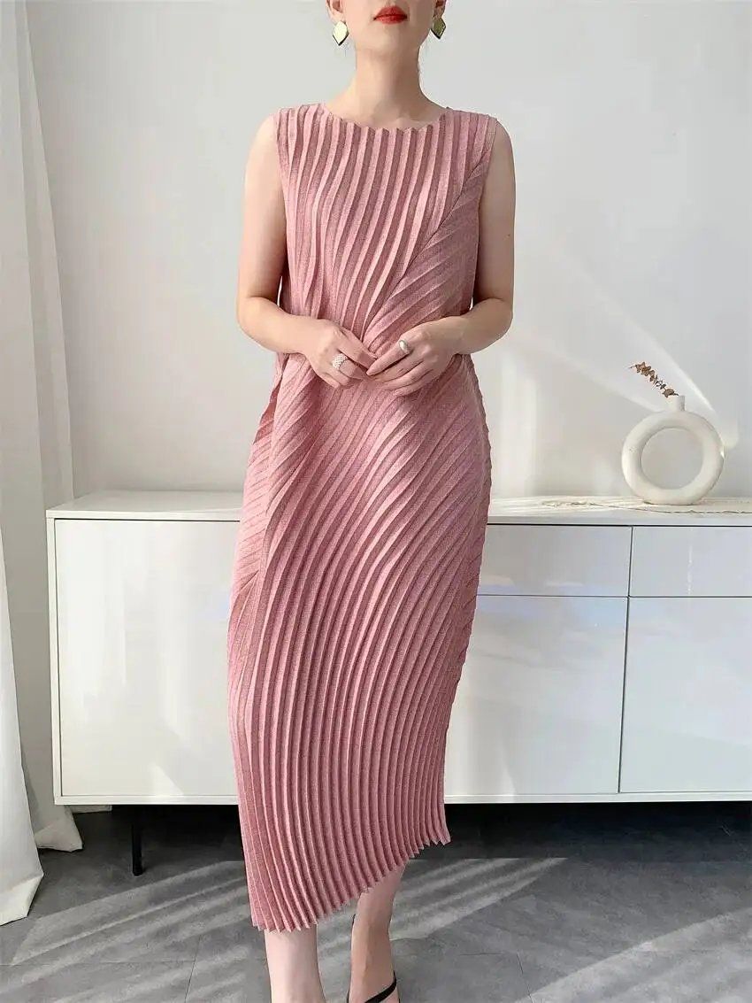 LANMREM Handmade Pleated Women's Sleeveless Summer Dress Wave Pattern Irregular Loose O-neck Mid-Length Pleated Dresses 2DB4814