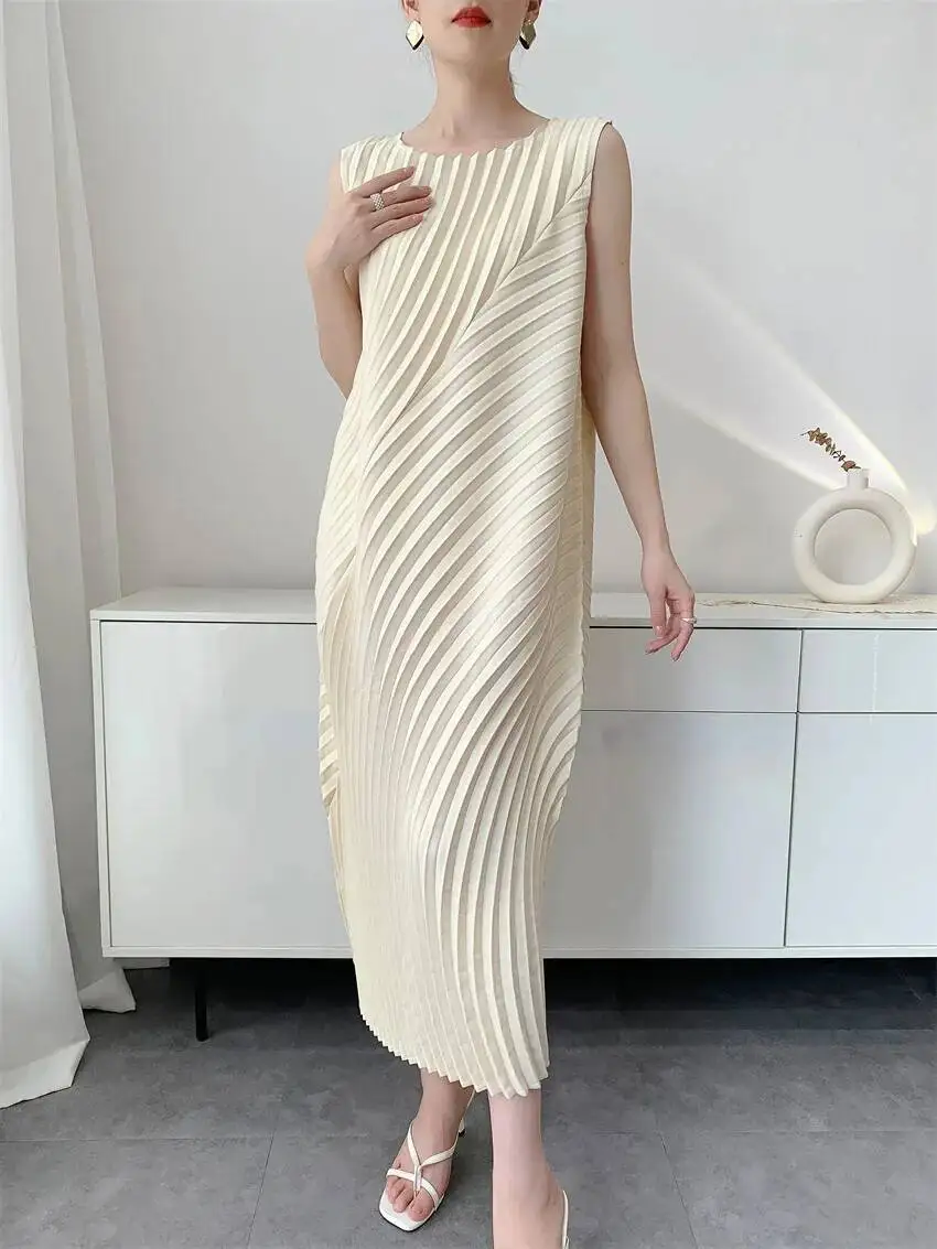 LANMREM Handmade Pleated Women's Sleeveless Summer Dress Wave Pattern Irregular Loose O-neck Mid-Length Pleated Dresses 2DB4814