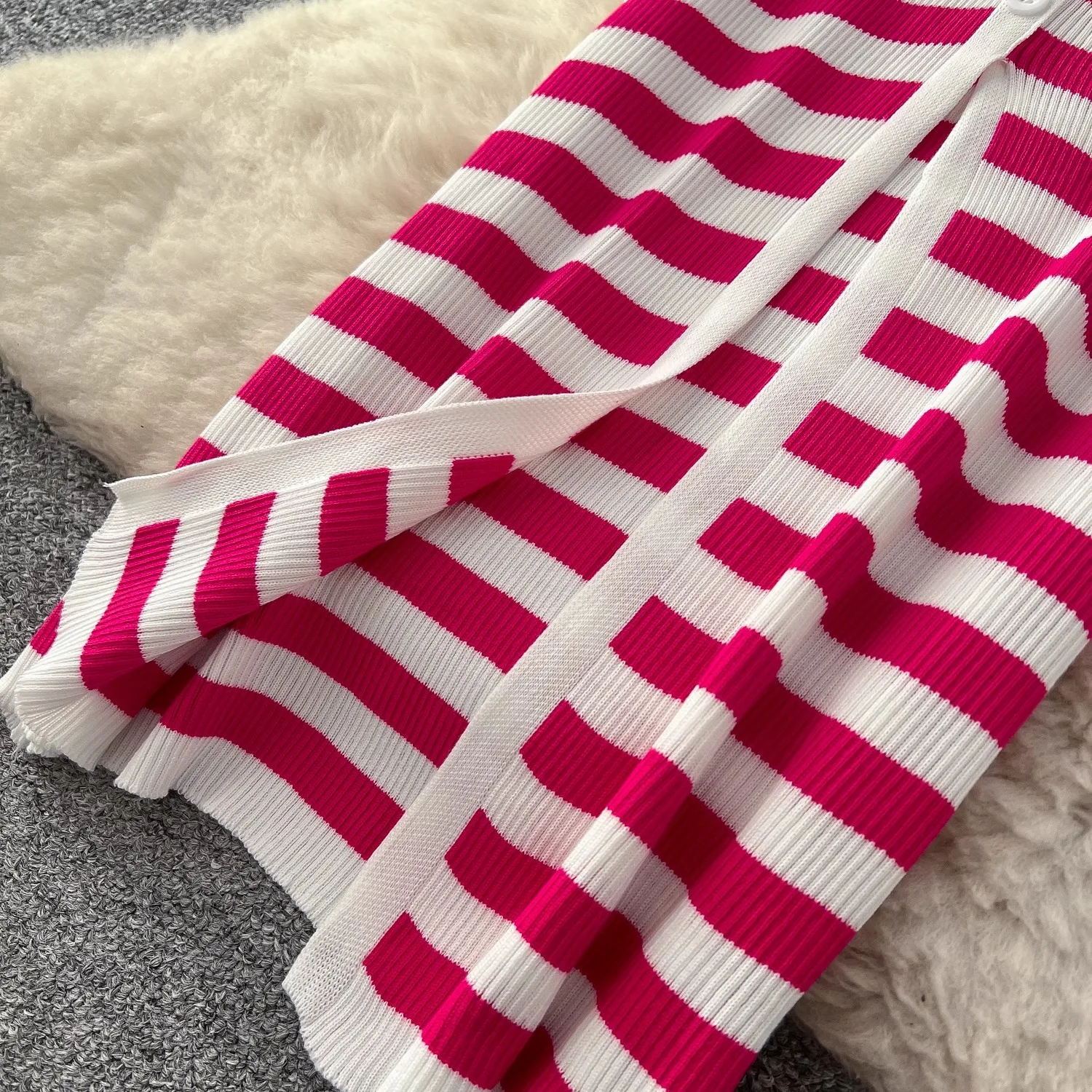YuooMuoo Chic Fashion Sexy Wrap Hips Knitted Maxi Dress 2026 Summer Women Single-breasted Stripes Sweater Dress Streetwear Robes