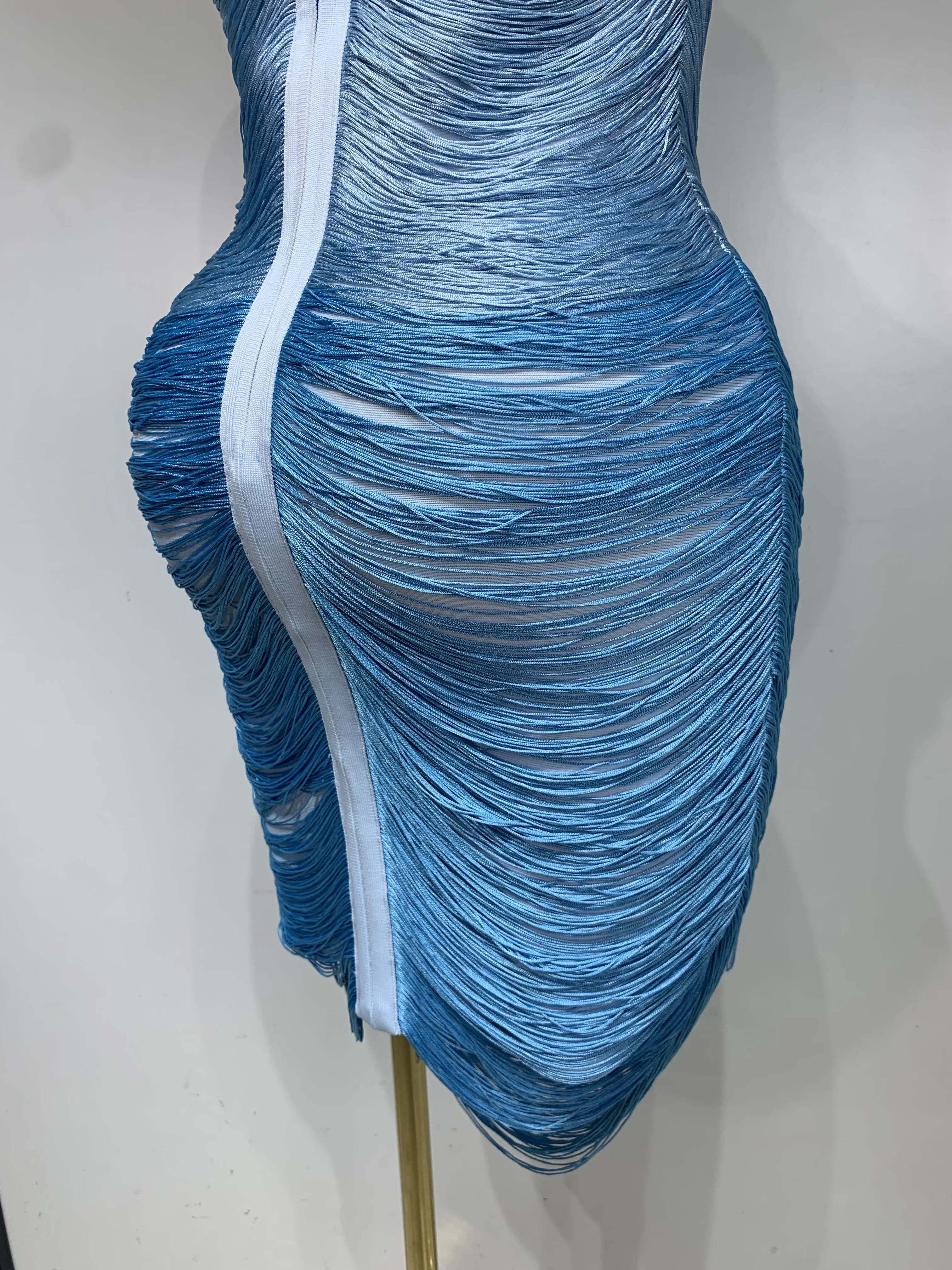 Women Sexy O Neck Sleeveless Gradient Tassel Mini Bodycon Bandage Dress Celebrity Elegant Evening Club Party Cocktail Dress