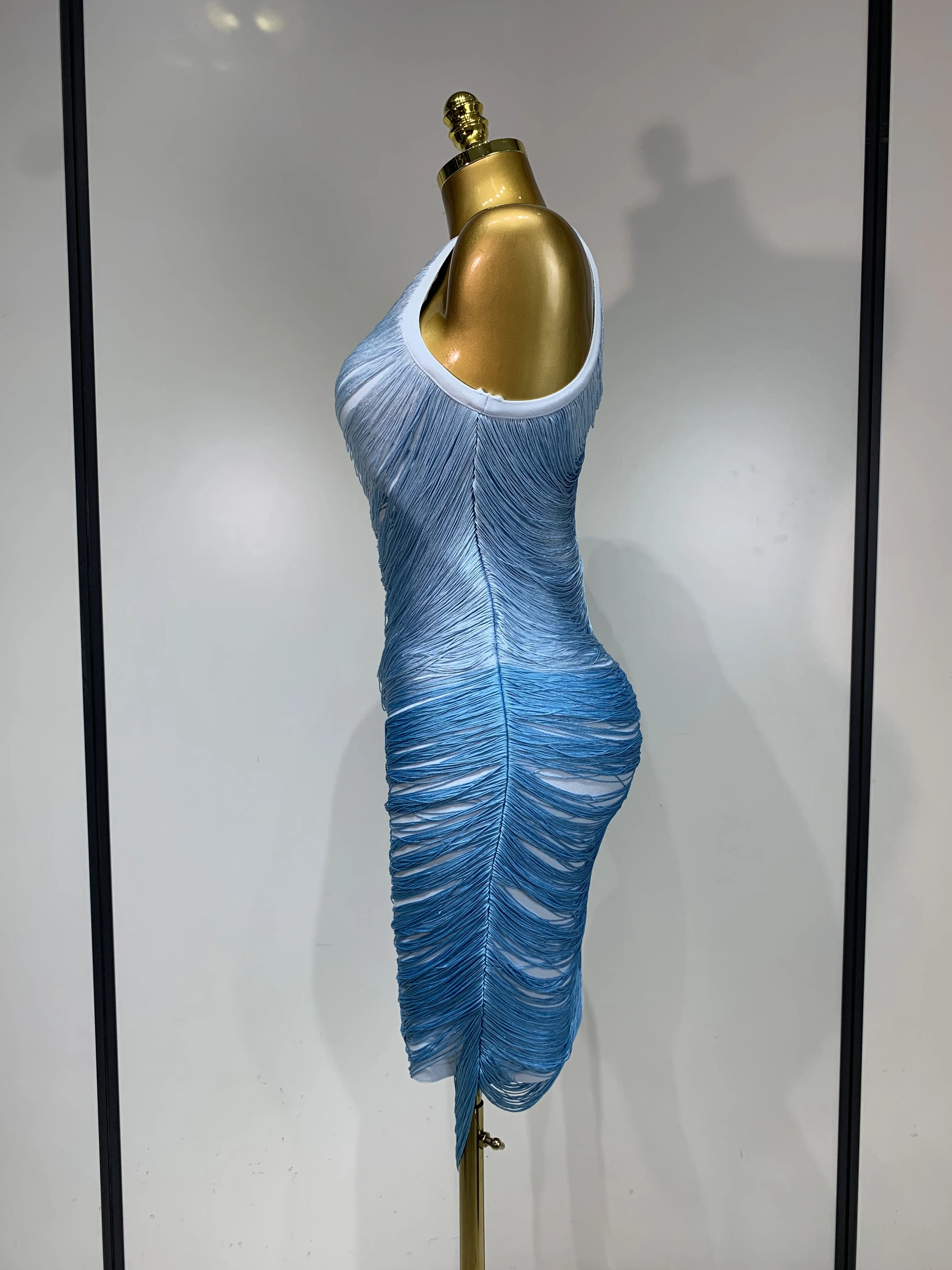 Women Sexy O Neck Sleeveless Gradient Tassel Mini Bodycon Bandage Dress Celebrity Elegant Evening Club Party Cocktail Dress