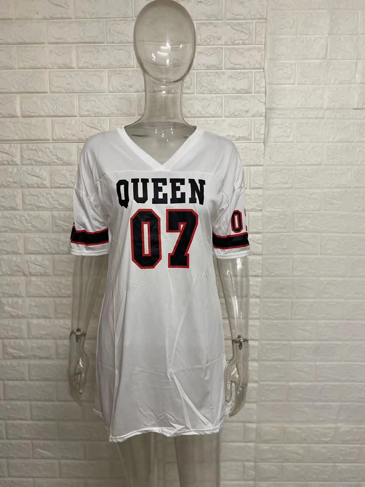2026 New Fashion V-Neck Queen Letters Print Dress Short Sleeve Basketball Sporty Style Sexy Loose Female Clothing Streetwear