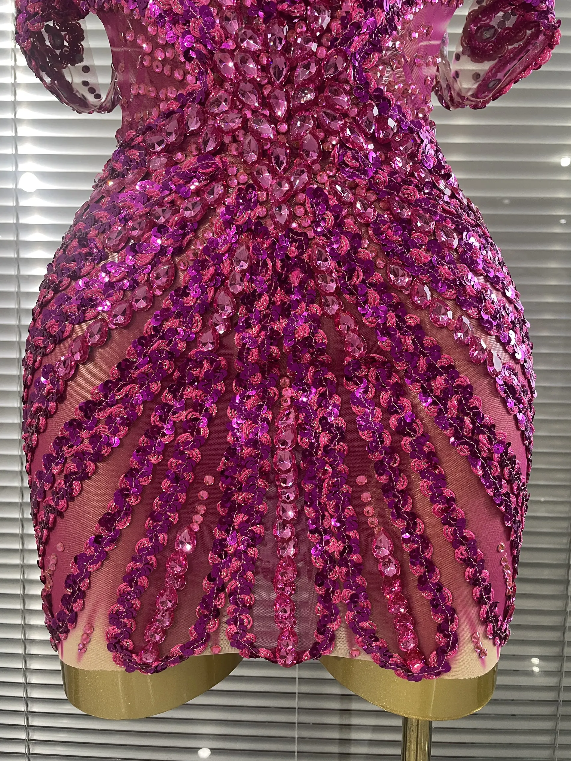 STOCK Women Sexy Strapless Shining Sequins Crystal Laced-up Bodycon Mini Dress Nightclub Party Celebrate Birthday Fashion Outfit