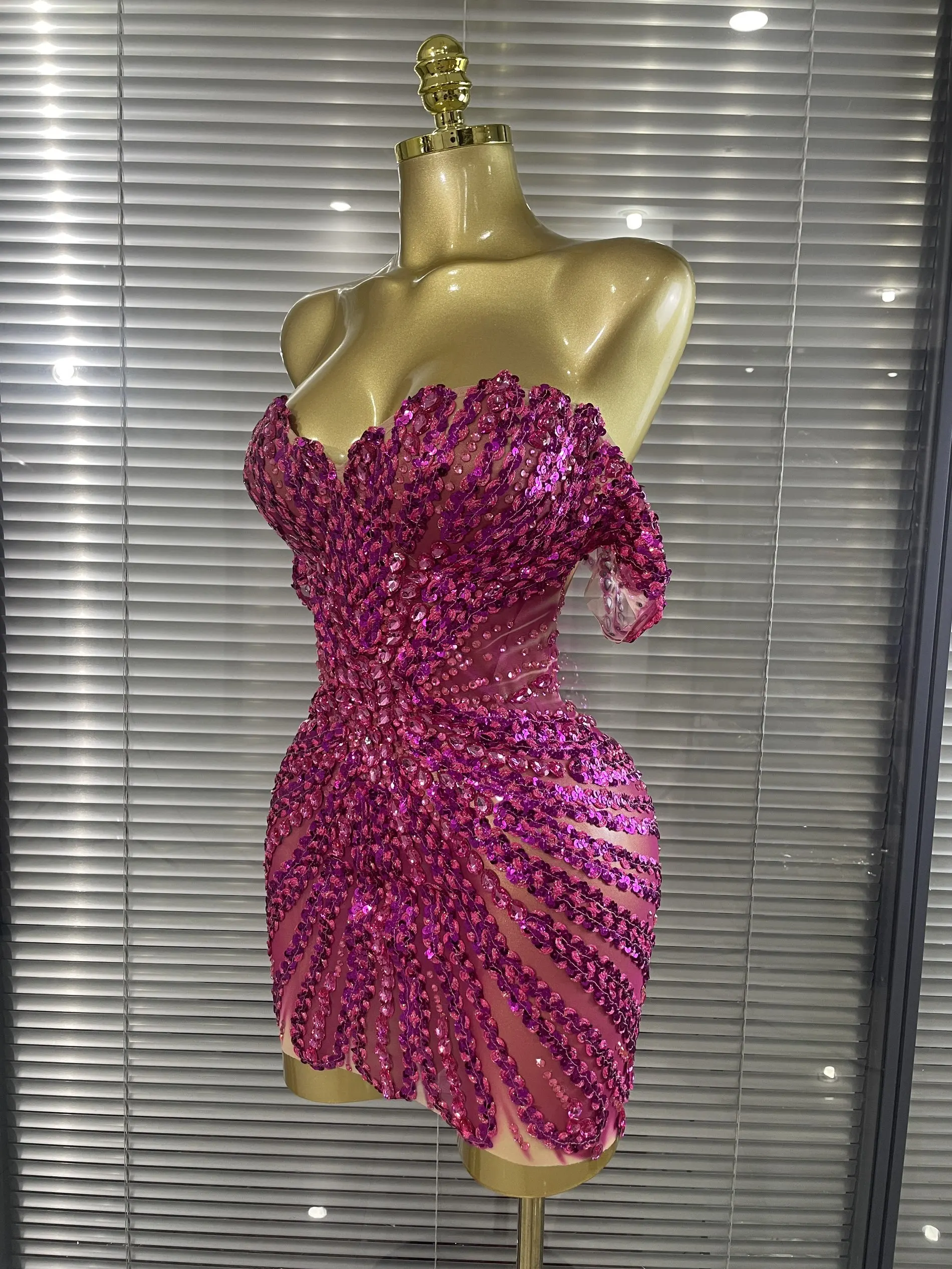 STOCK Women Sexy Strapless Shining Sequins Crystal Laced-up Bodycon Mini Dress Nightclub Party Celebrate Birthday Fashion Outfit