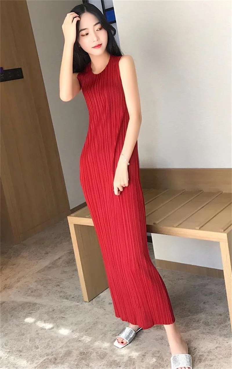 High-grade Women Solid Color Vestidos Lady Fashion Pleated Sleeveless Maxi Dress Summer Femme New Round Neck Vest Long Dresses