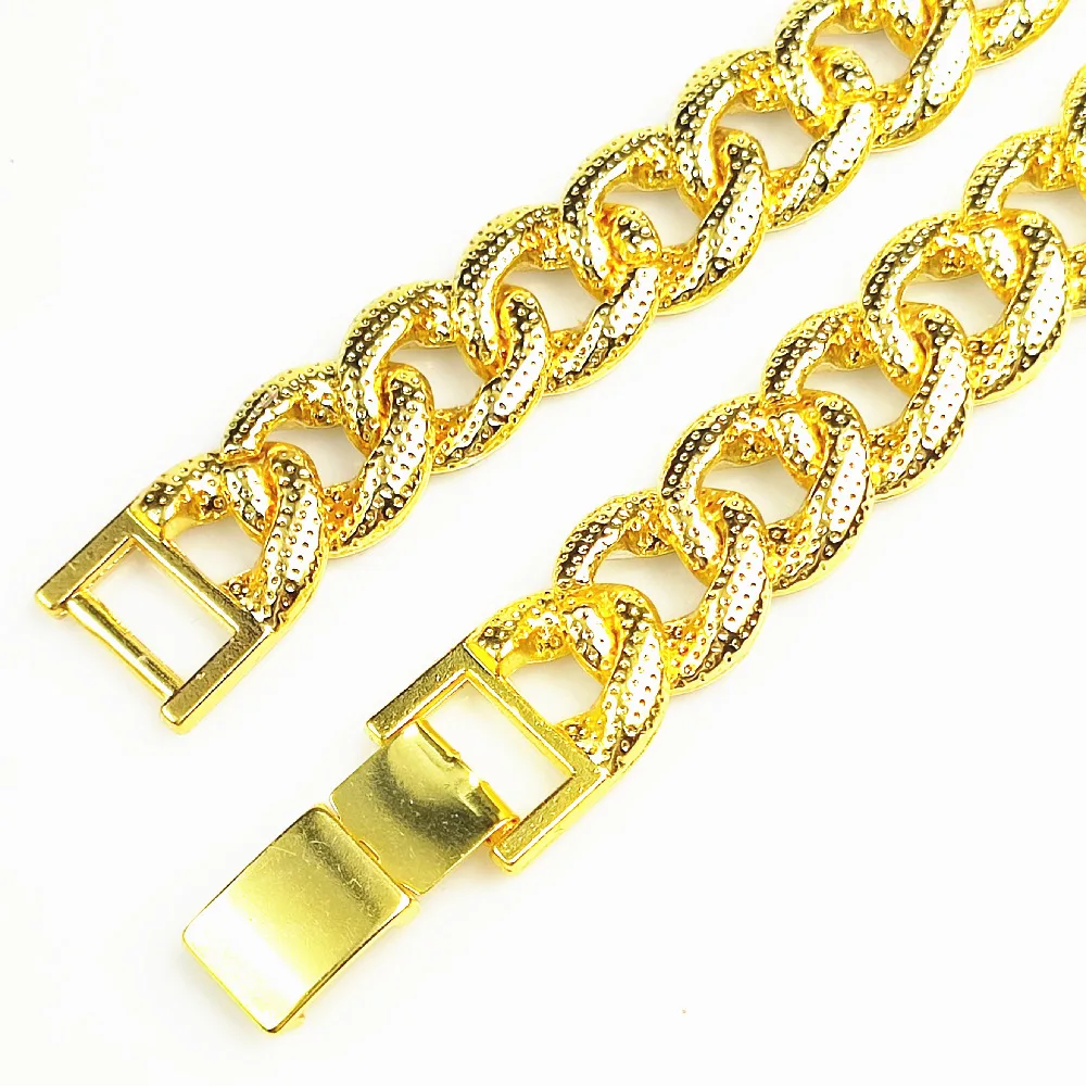 15mm Gold Dog Chain Collar Luxury Diamond Cuban Link Crystal Necklace Durable Dog Collar for Small Medium Large Dogs Cats