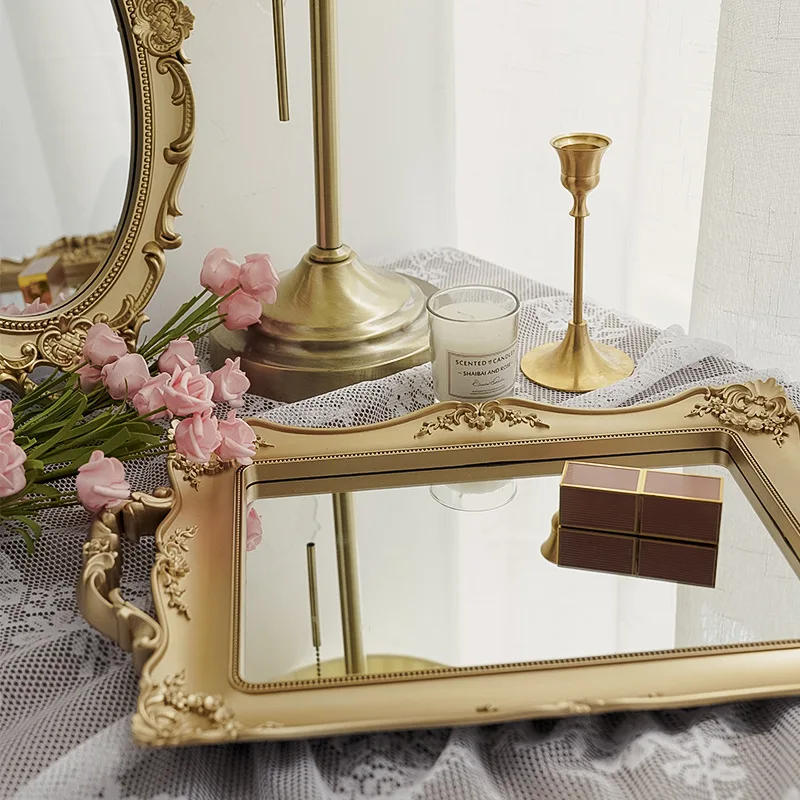 Metal Storage Tray Jewelry Display Plate Retro Dessert Fruit Cake Plate with Handle for Decor Hotel Cafe Serving Tray