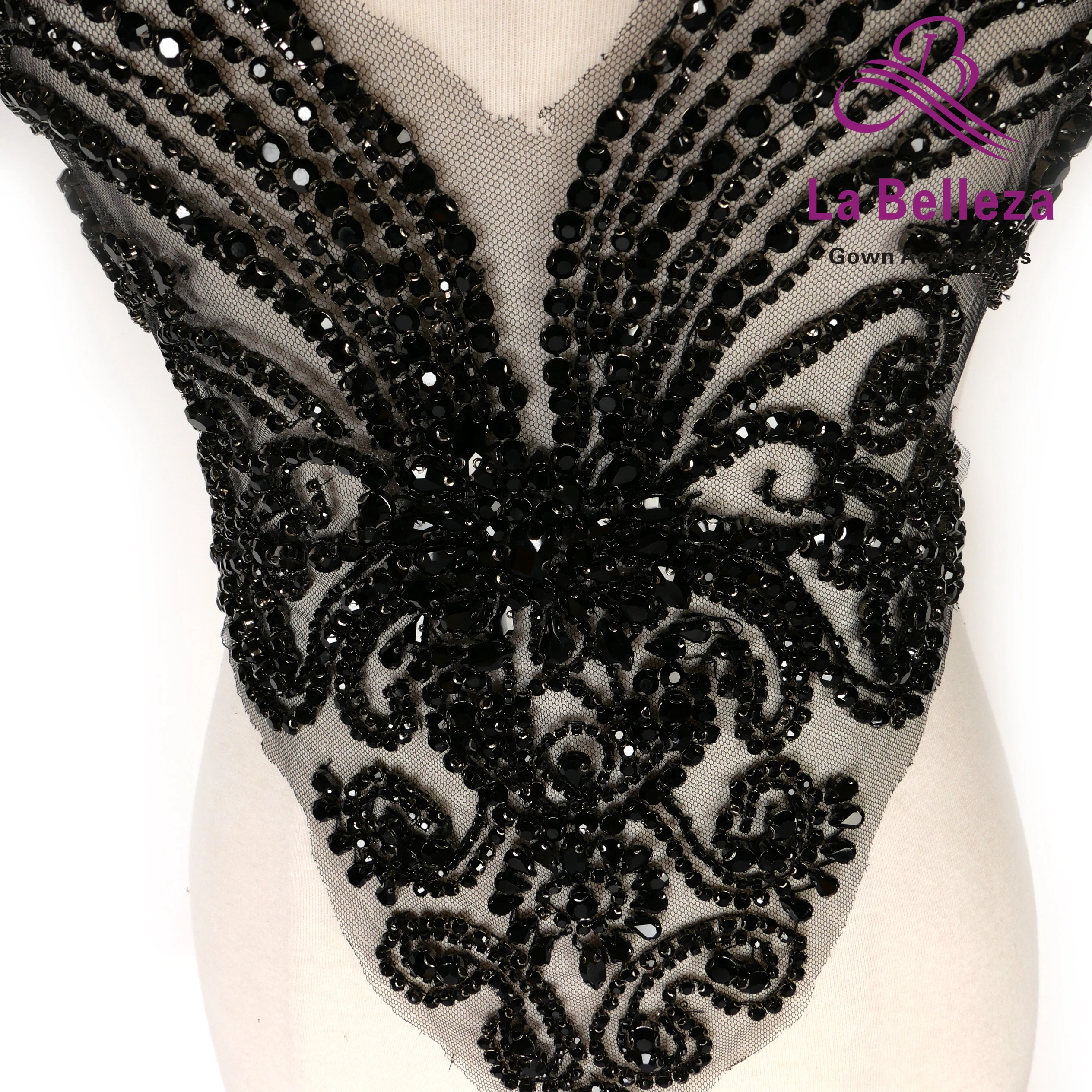 La Belleza beauty hand sewon neck bodice applique,gold silver crystal rhinestone applique Patch for dress accessories