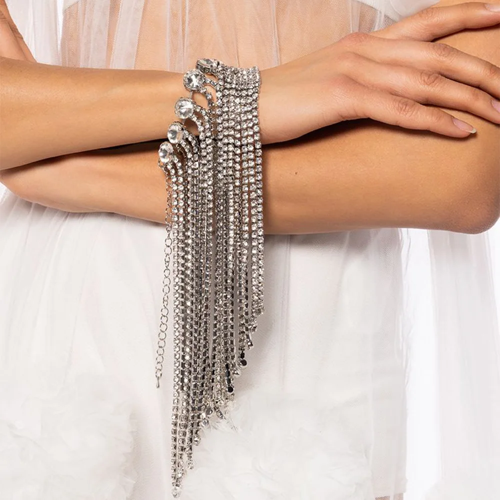 Fashion New Gorgeous Rhinestone Long Tassel Hand Bracelet Wristband Jewelry Women Hollow Charm Fringed Rectangle Bracelet Bangl