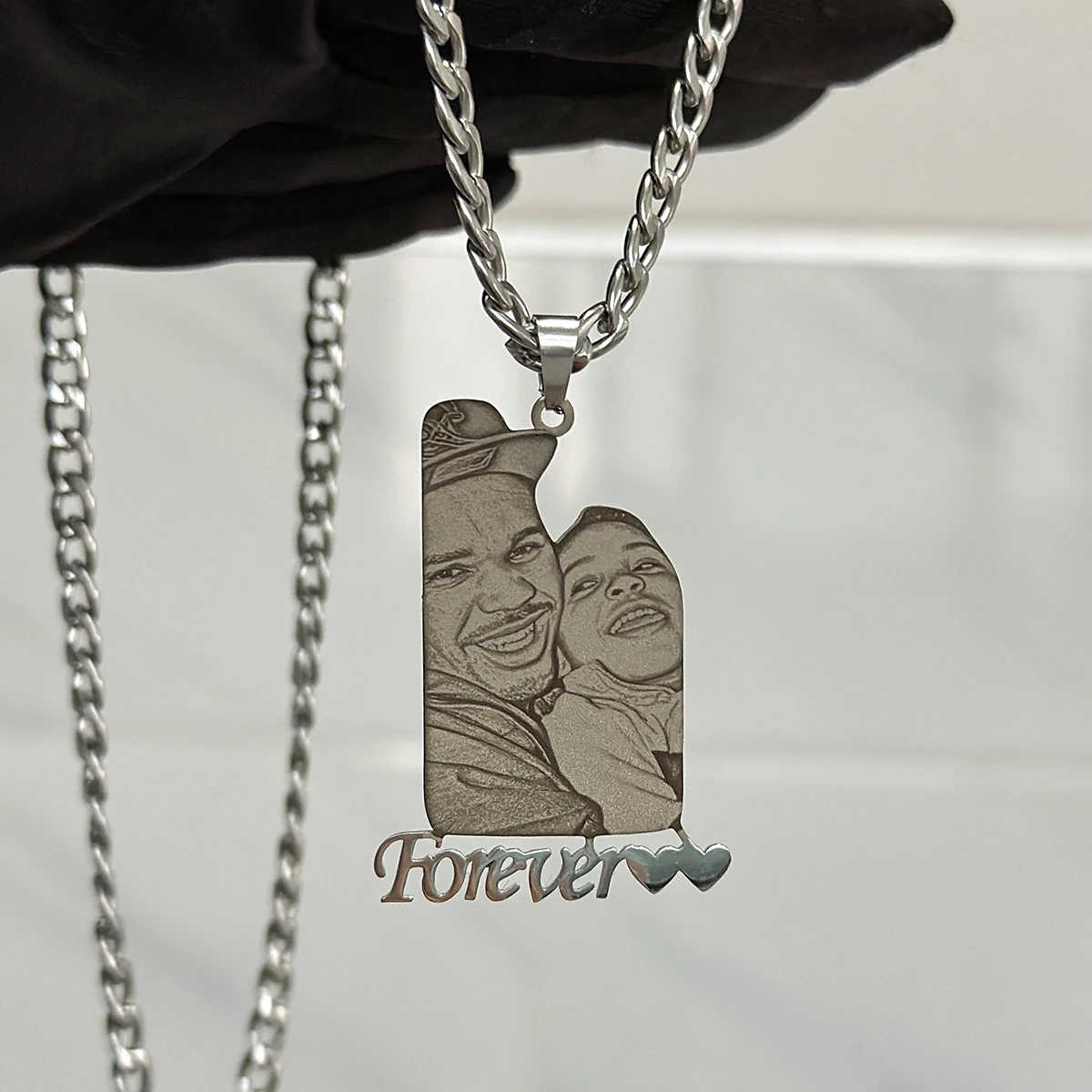 Wholesale Custom Photo Necklace Custom Stainless Steel Engrave Pet Dog Cat Name Memory Frosted Photo Necklace Jewelry For Woman