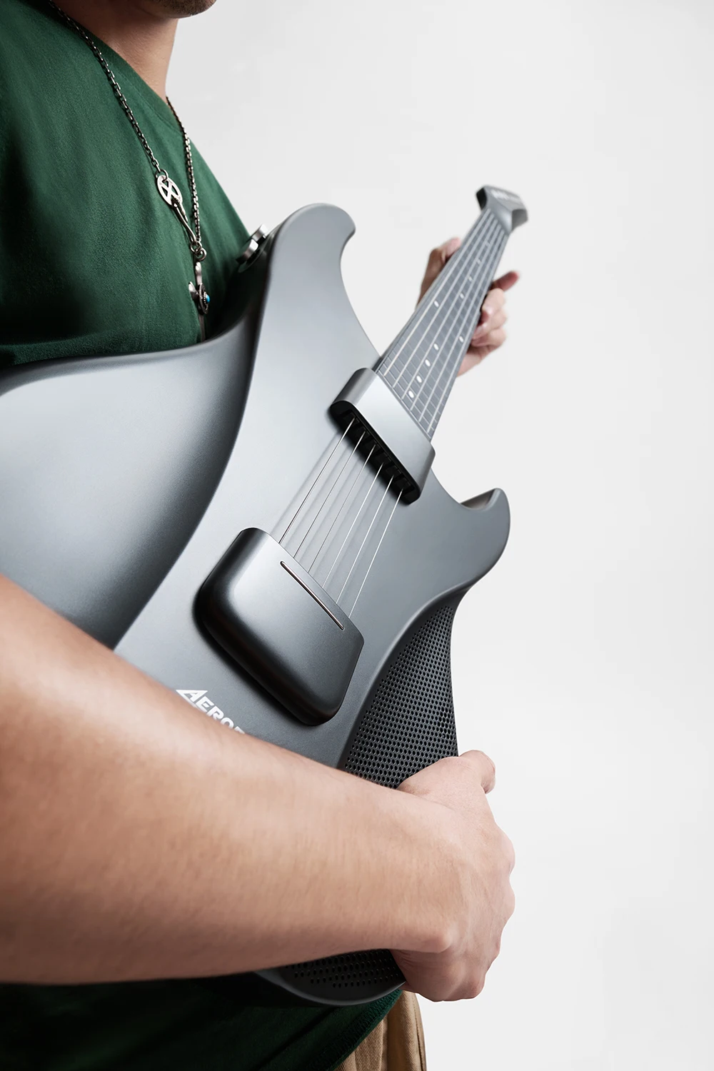 AeroBand Guitar Electric Guitar Pain-Free Silicone String Travel All-in-One 9 Sound Styles Acoustic Bass With Speaker Microphone