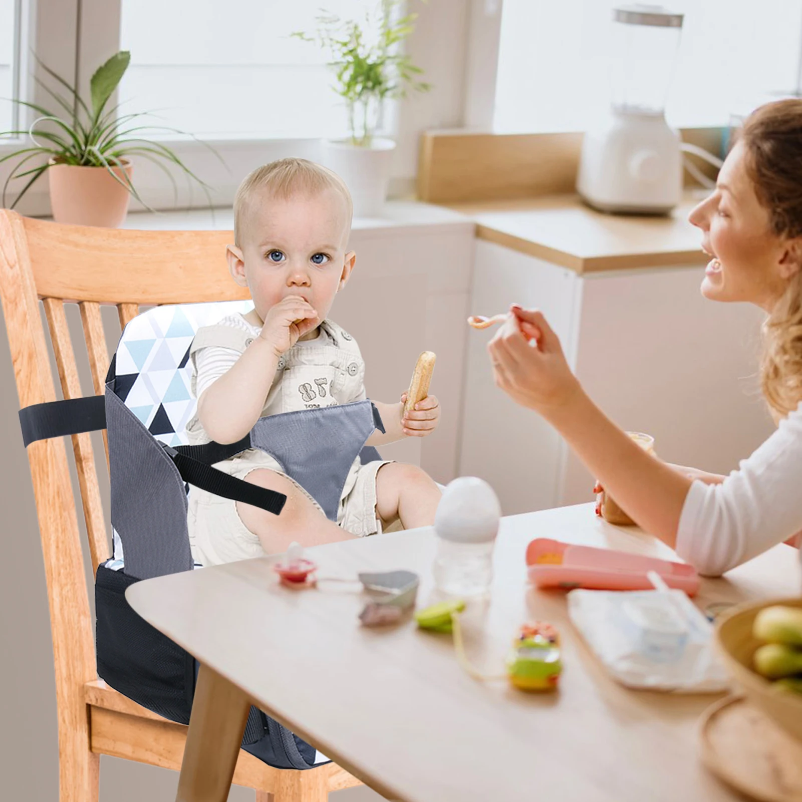 Portable Baby Kids Children Booster Seats Cushion Highchair Adjustable Securing Straps Toddler Booster Seat for Dining Tables