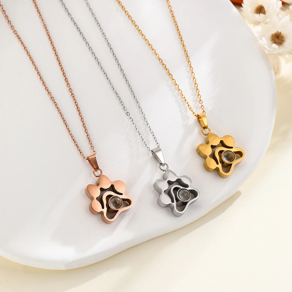 Custom Pet Photo Projection Necklace Personalized Dog Paw Pendant Custom Picture Stainless Steel Necklace Memorial Gift Jewelry