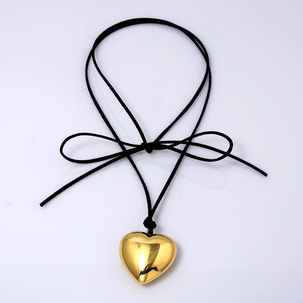 Women Large Puffed Heart String Choker Necklace Gothic Love Heart Pendant Layer Lace Rope Leather Chain Cool Y2K Party Jewelry