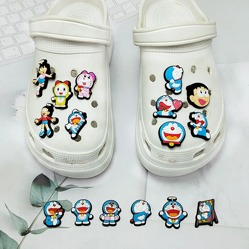 1-16pcs Doraemon Shoes Charms PVC Anime Shoe Accessories Fashion Boys Sandals Garden Shoe Buckle DIY Buckle