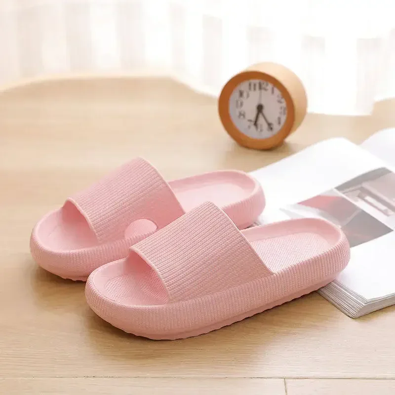 High Quality Women Thick Slippers Indoor Home Eva Soft Sole Pillow Slides Sandals Woman Summer Non Slip Beach Flip Flops New
