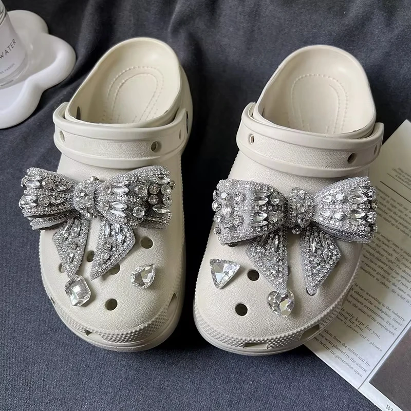 Fashion Elegant Bow Shoes Charms Faux Diamond DIY Fashion Accessories Suitable for Hole Shoes, Sandals Holidays Party Gifts