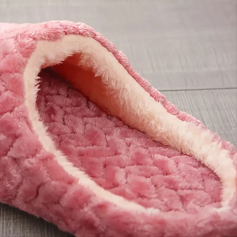 Unisex Fluffy Home Slippers Soft Lightweight Anti Slip Indoor Slides for Autumn Winter Comfortable Wear