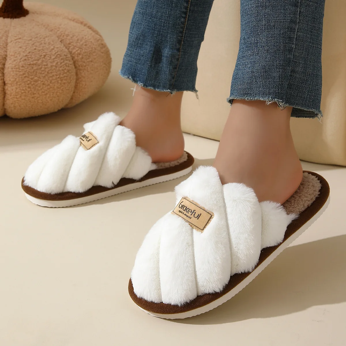 Winter Warm Plush Women Slippers Non Slip Soft Shoes Comfort Flat Heel Indoor Bedroom Couple's Slippers for Home Shoes