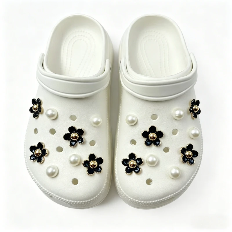 3D Cute Daisy Pearl Shoe Charms Set for Slide Sandals Garden Shoes DIY Clogs Decoration Shoe Buckle Pins Shoe Decoration Gifts